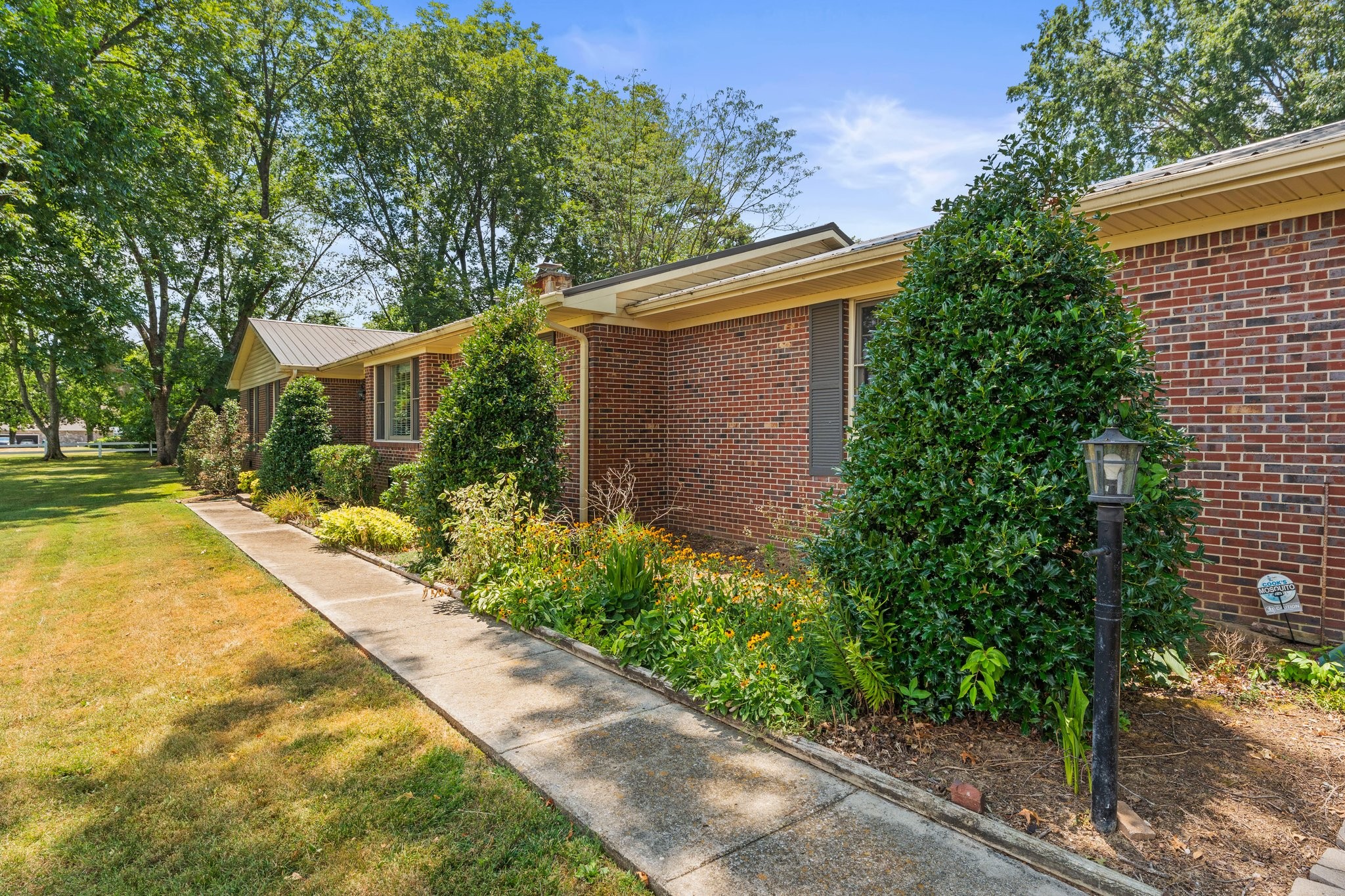 1405 OLD ESTILL SPRINGS RD