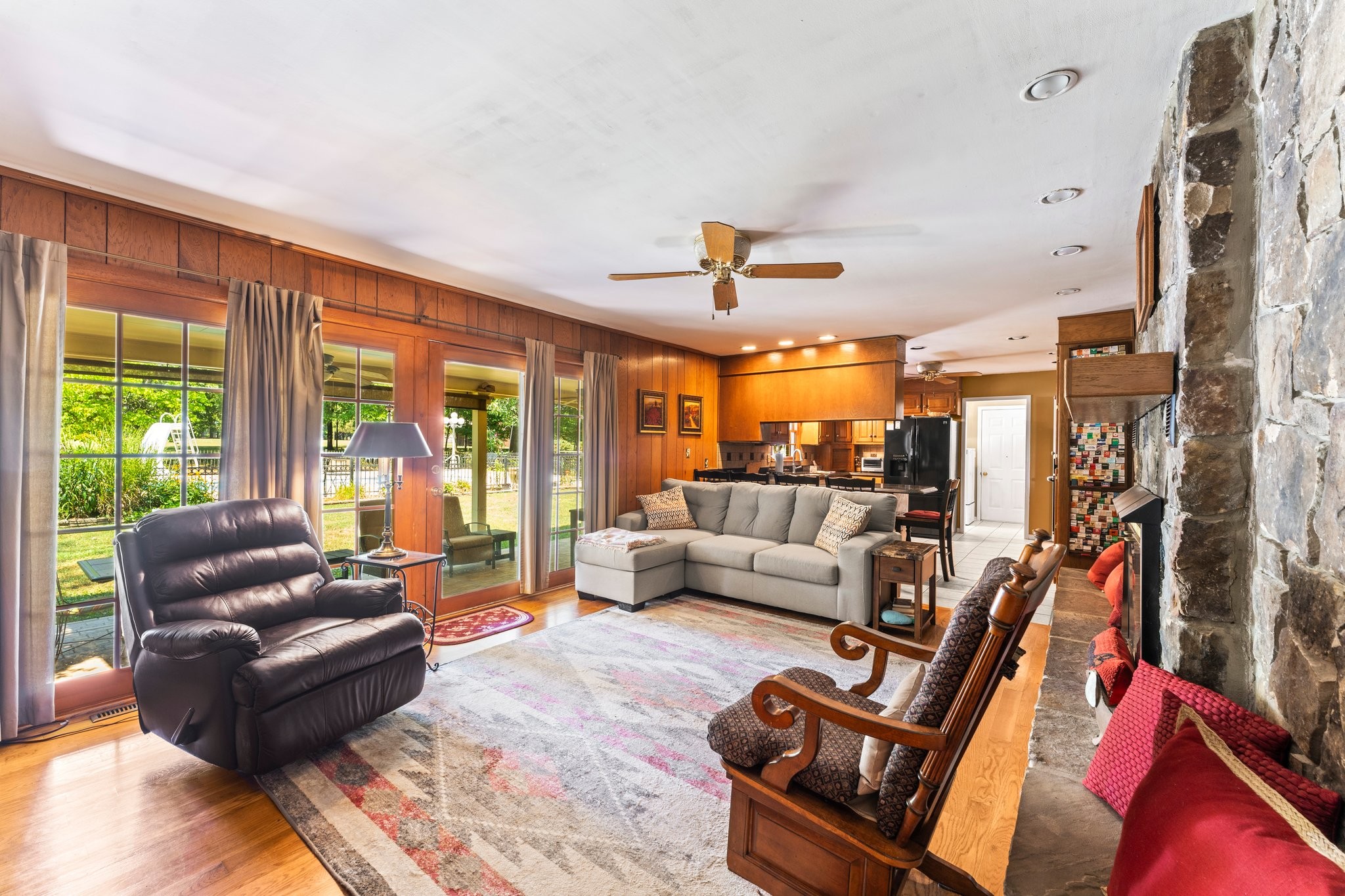1405 OLD ESTILL SPRINGS RD
