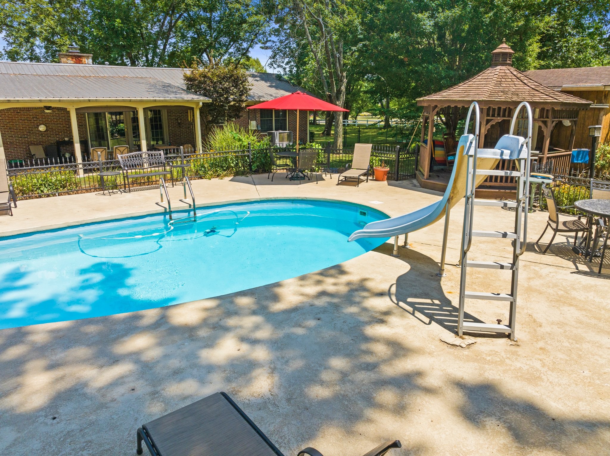 1405 OLD ESTILL SPRINGS RD