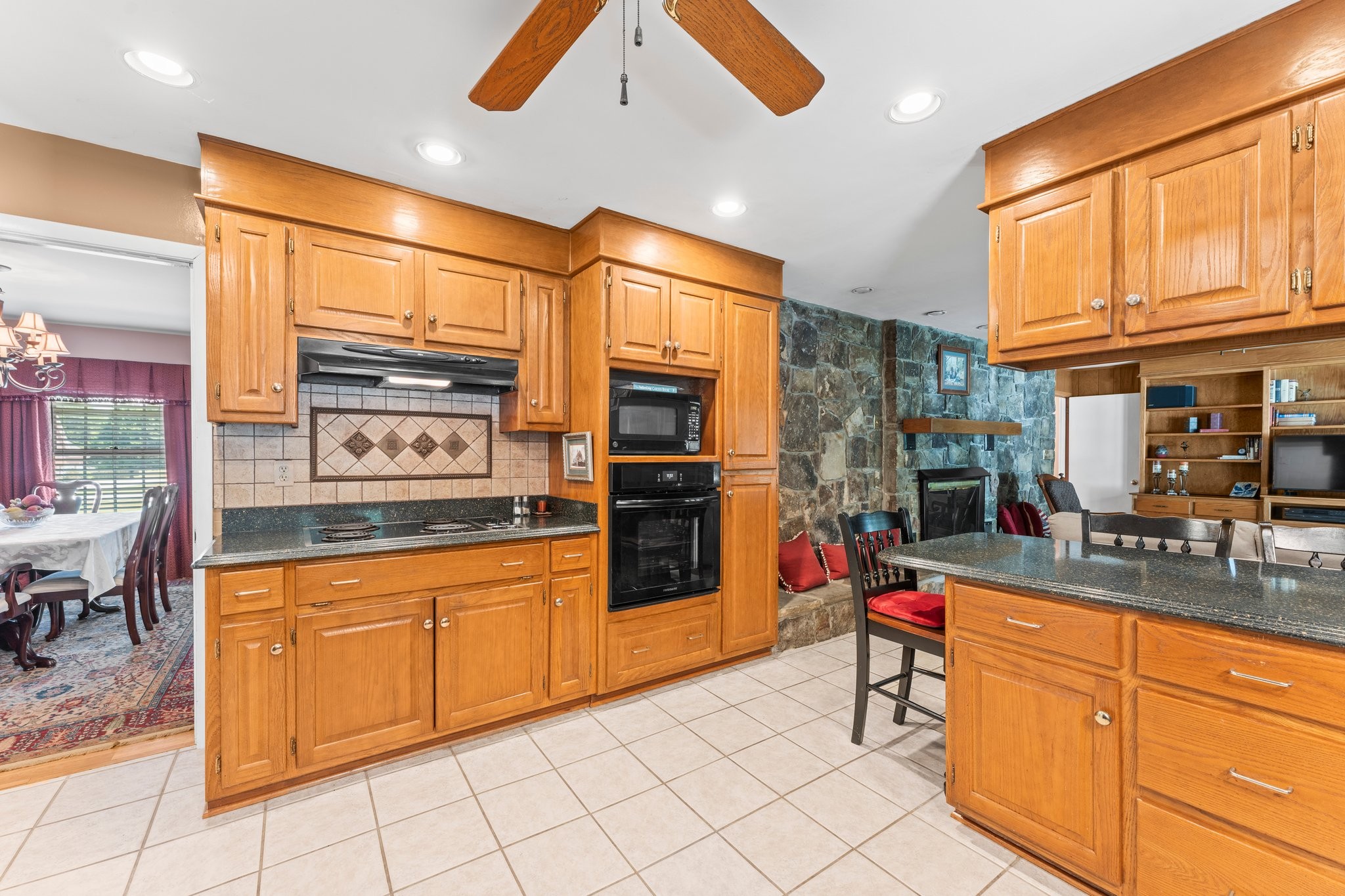 1405 OLD ESTILL SPRINGS RD