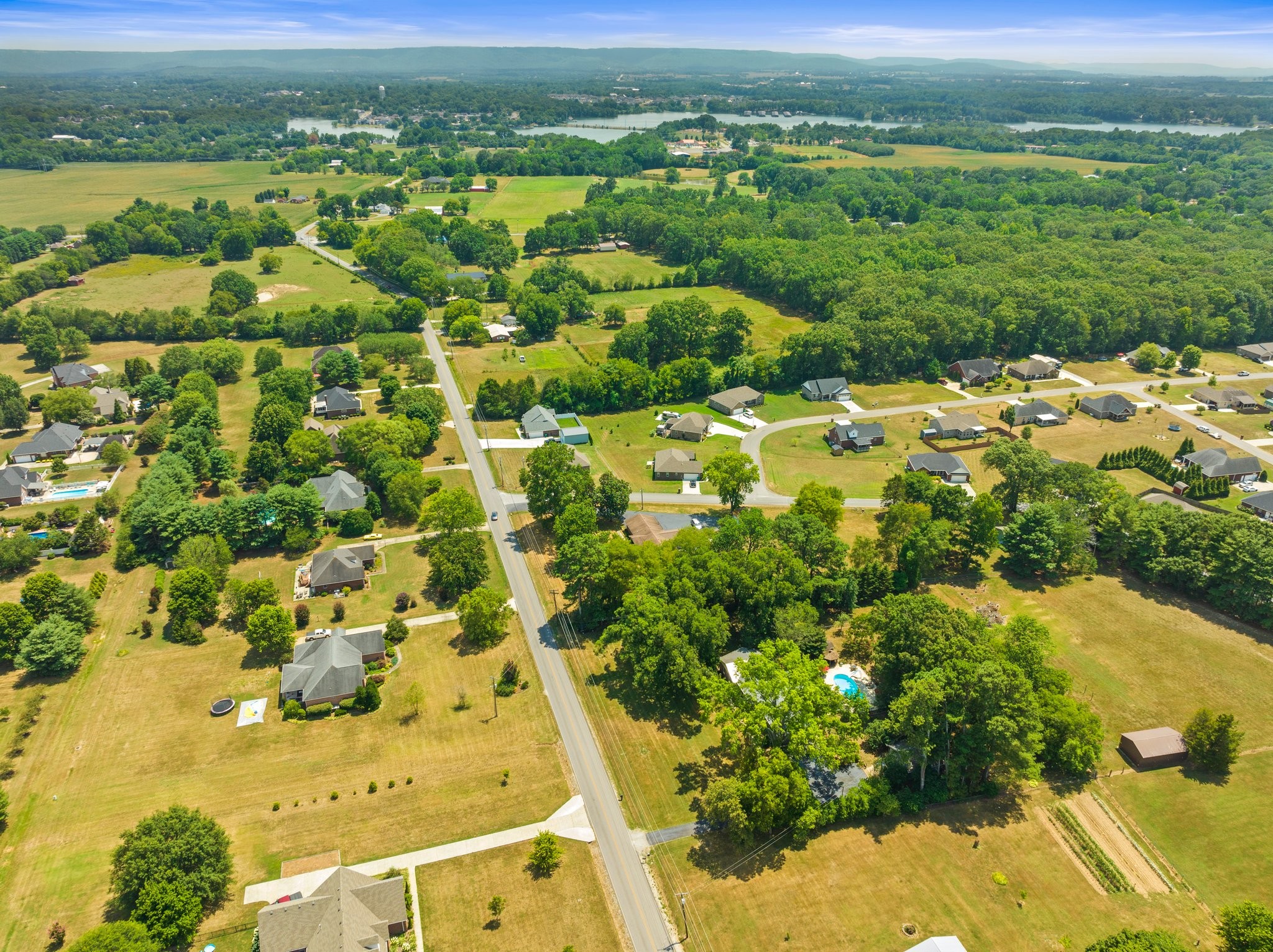 1405 OLD ESTILL SPRINGS RD