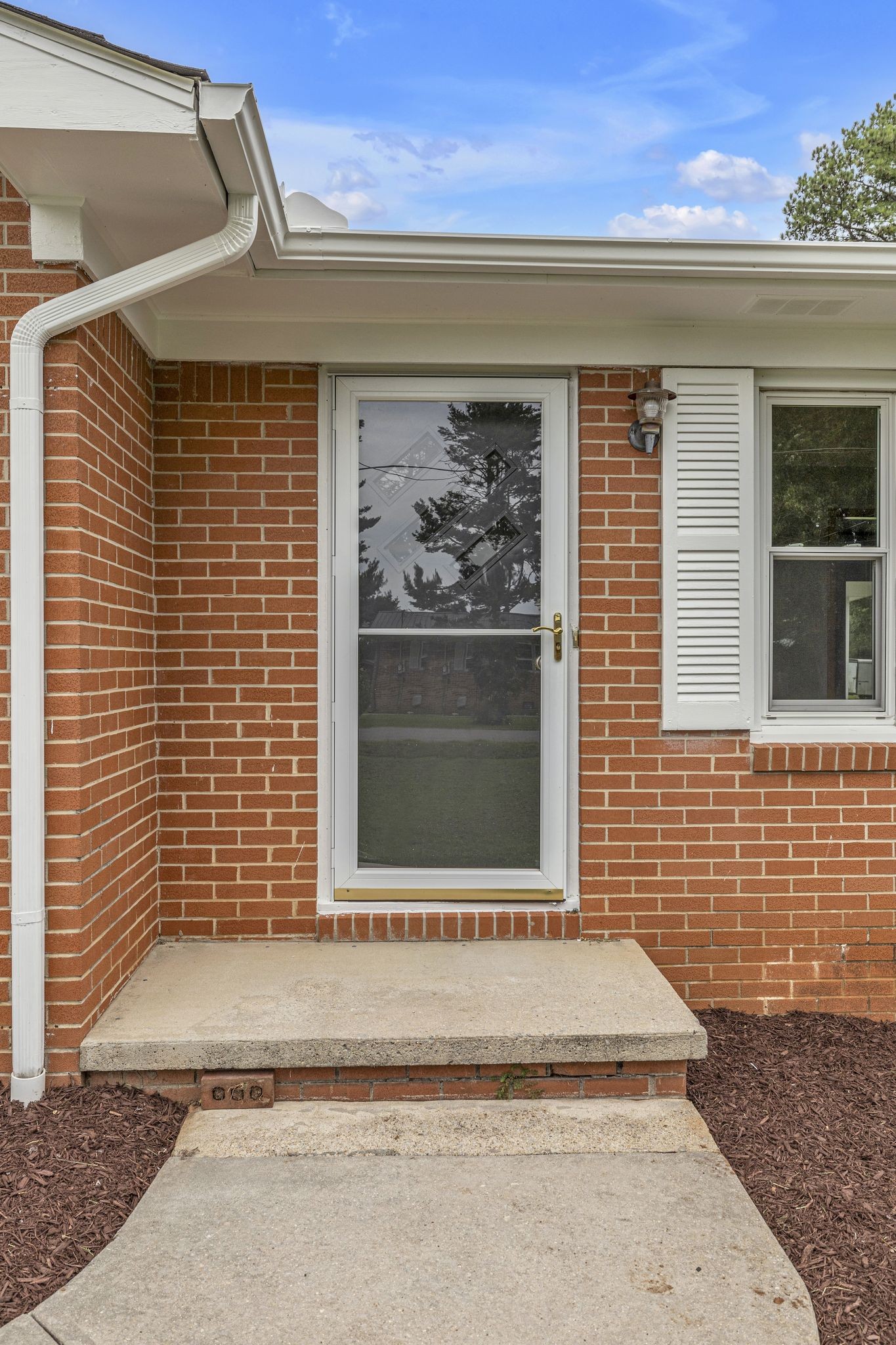 103 Allen Dr