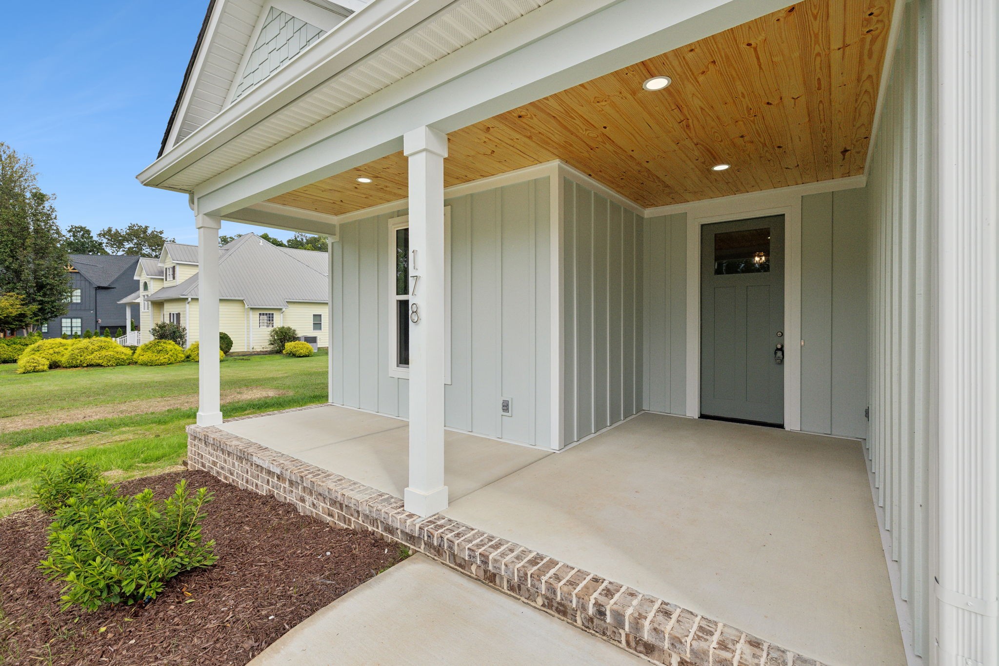 178 Cypress Point Dr