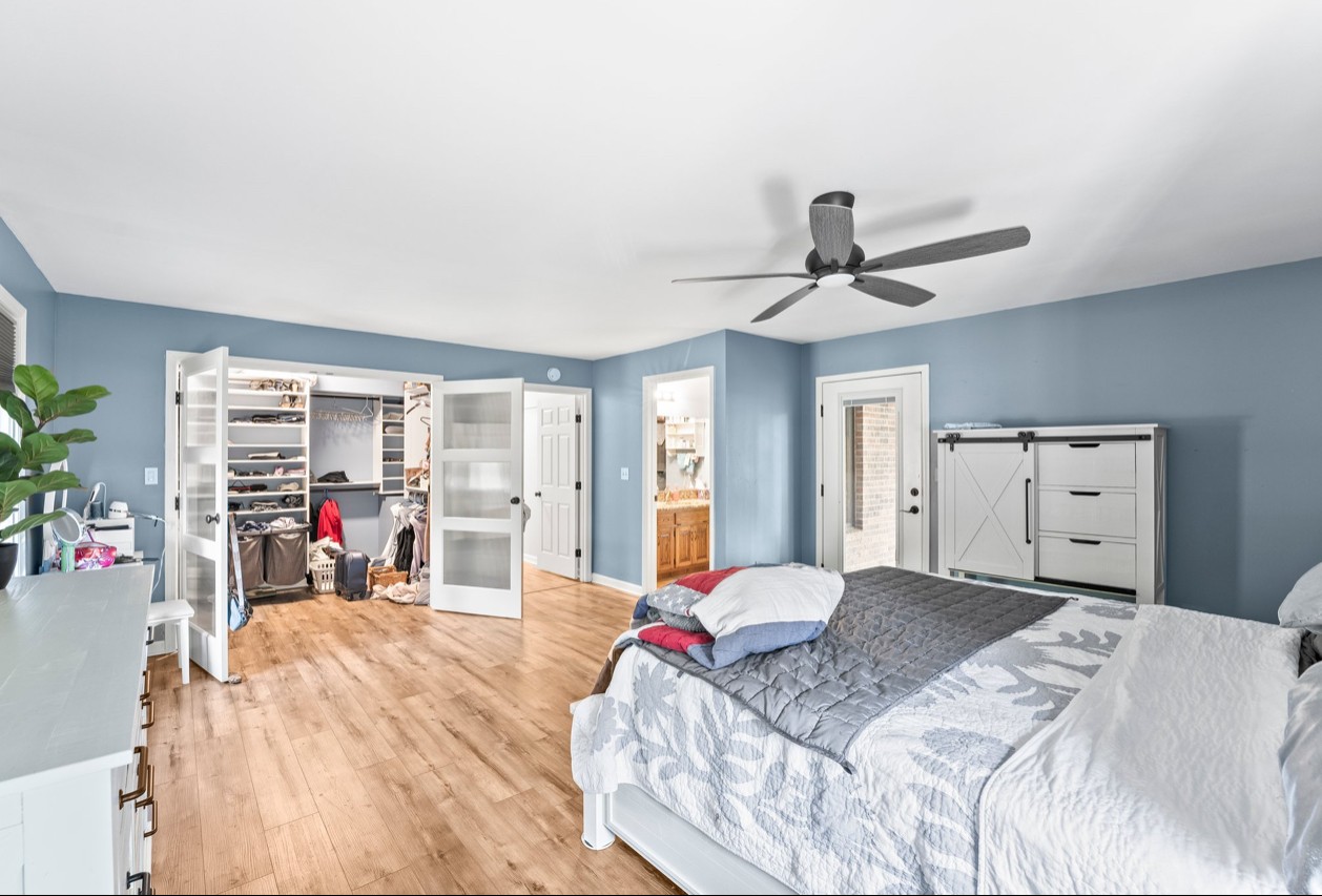 113 Oak Hill Dr