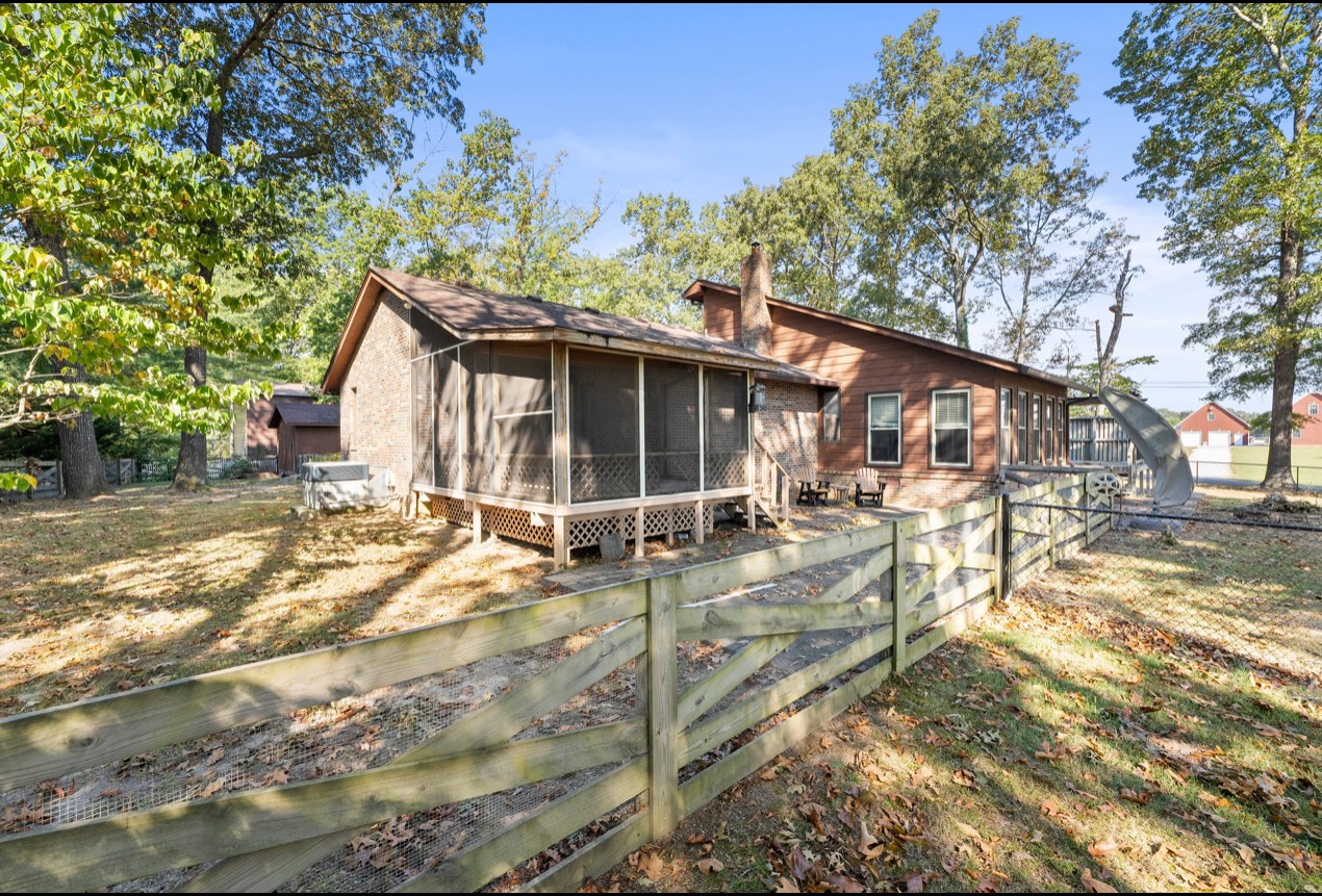 113 Oak Hill Dr