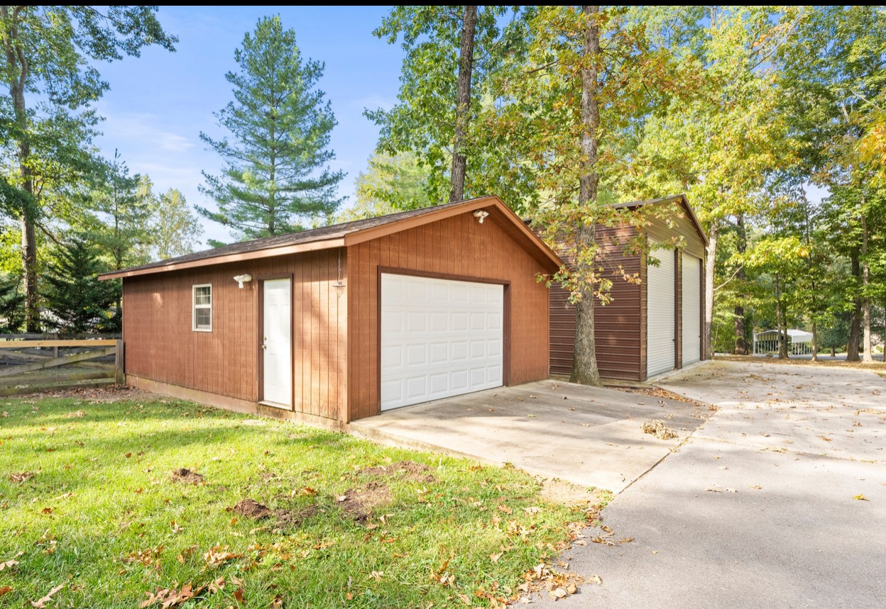 113 Oak Hill Dr