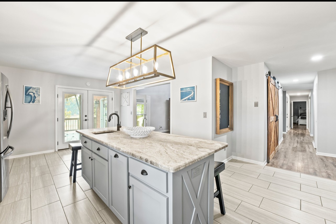 113 Oak Hill Dr
