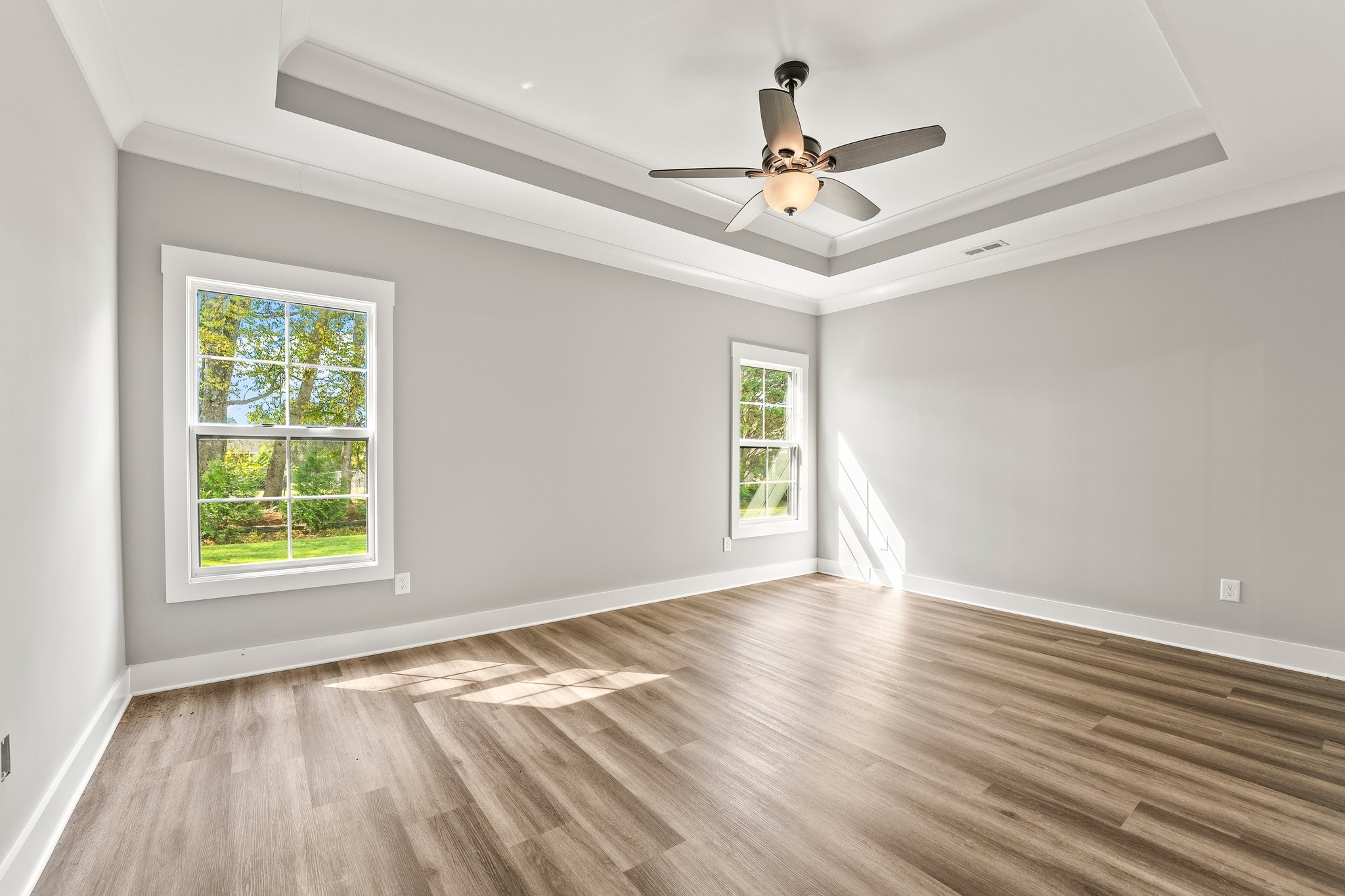 127 Edgefield Court