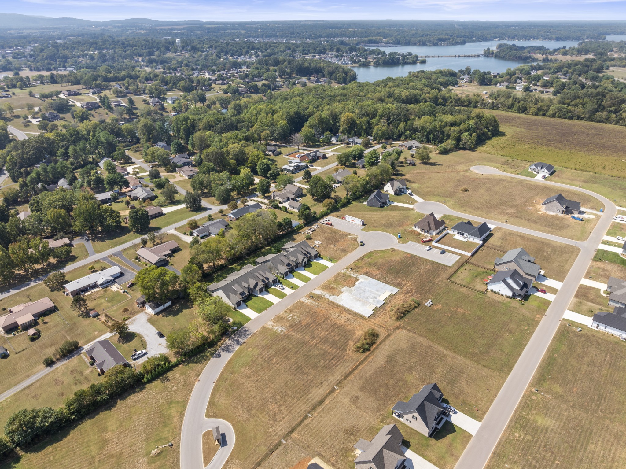 127 Edgefield Court