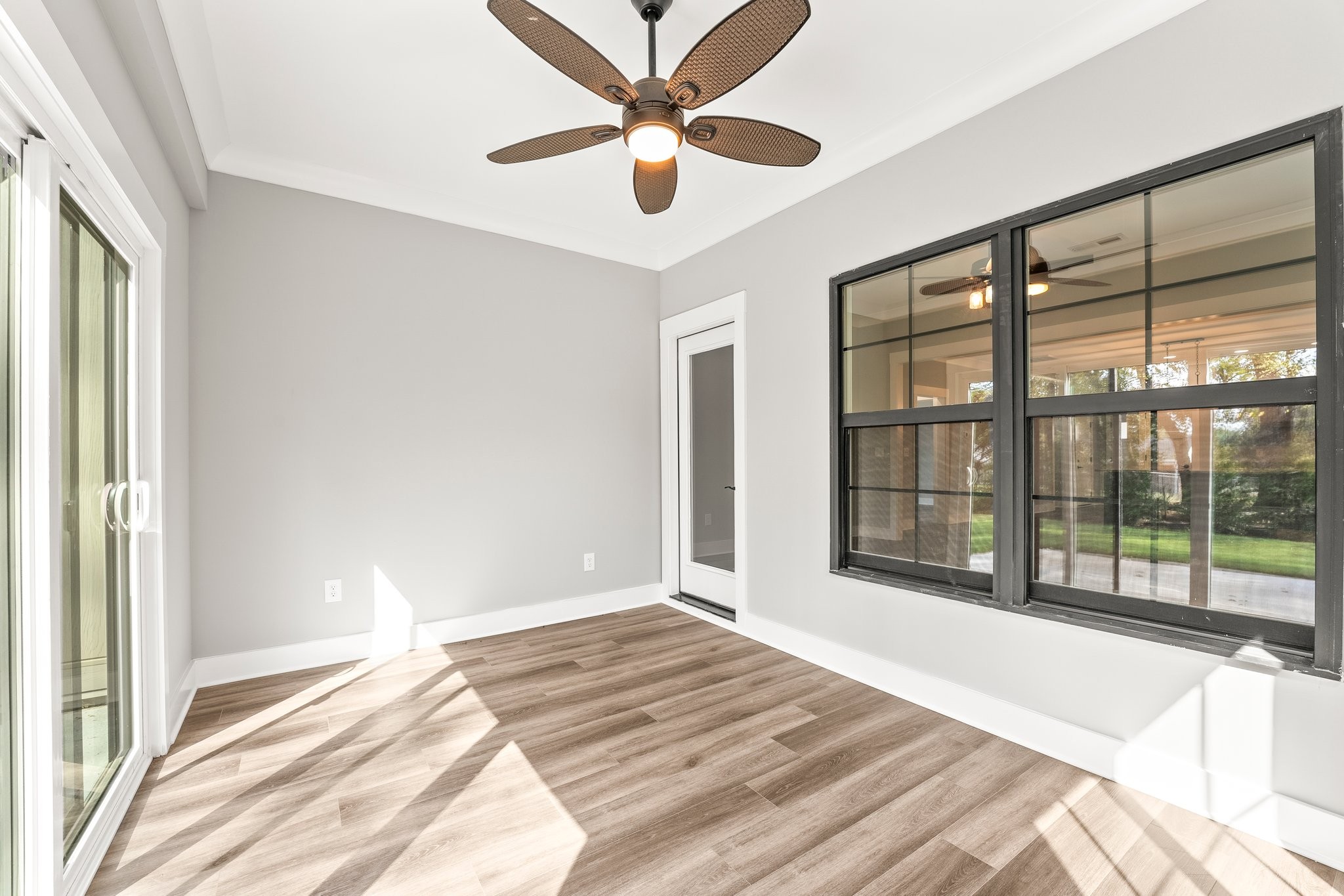 127 Edgefield Court