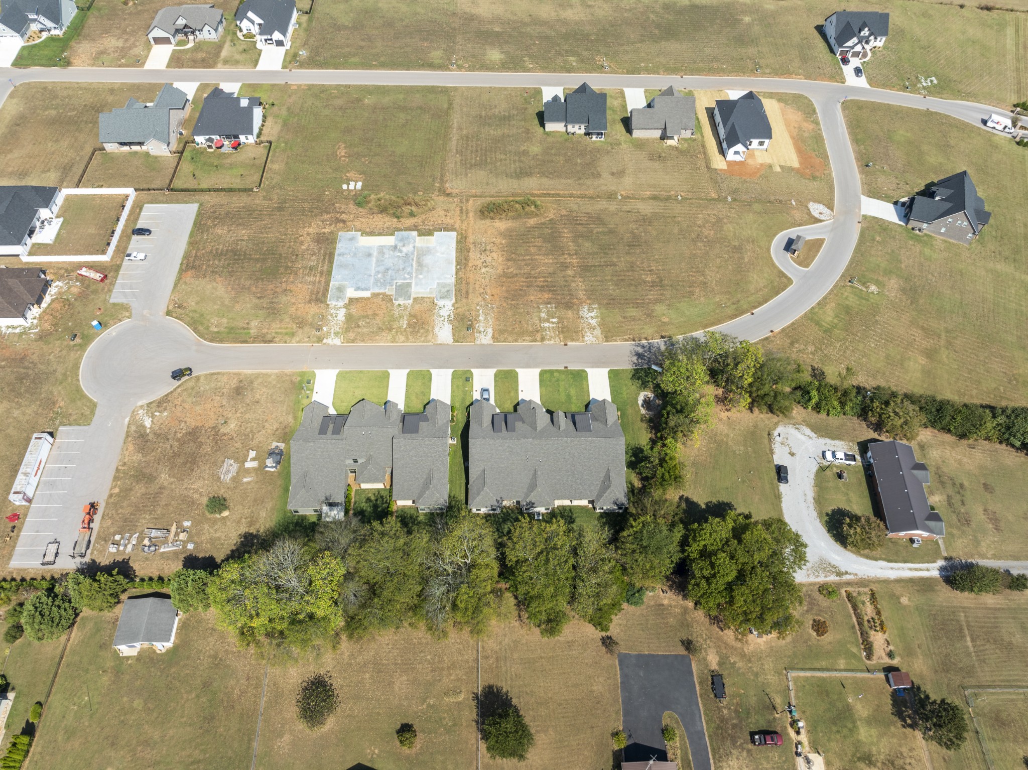 127 Edgefield Court