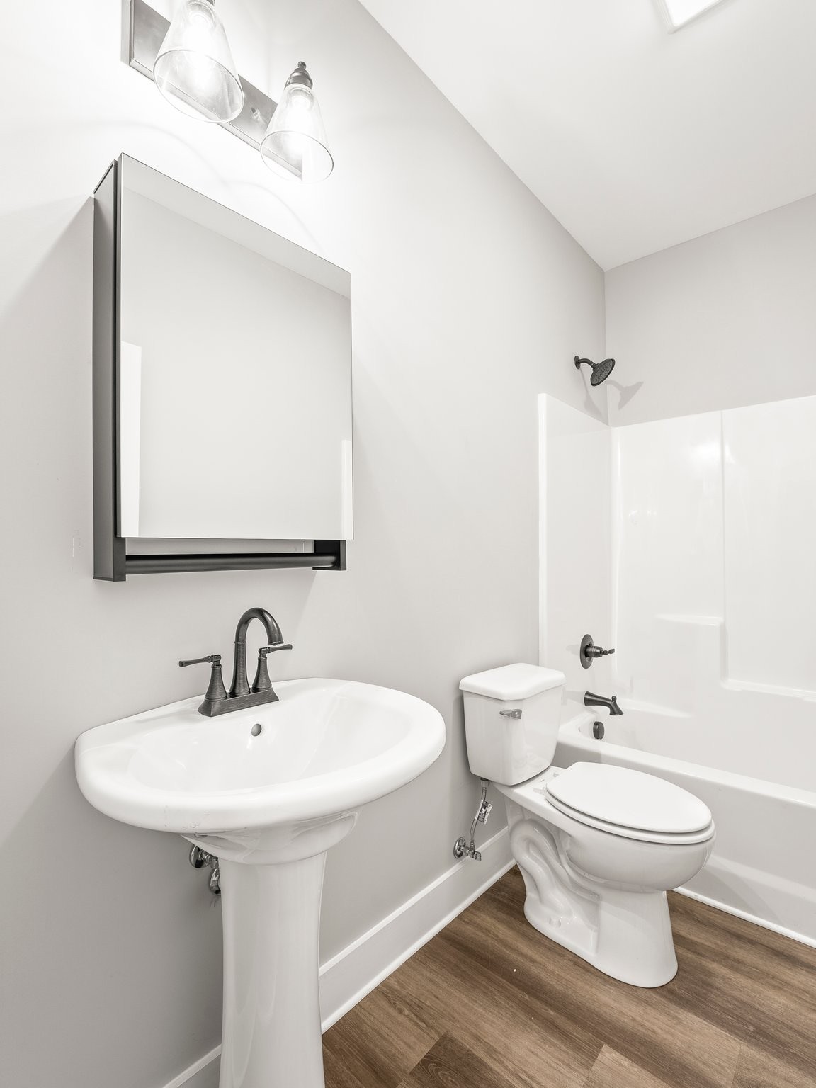 127 Edgefield Court