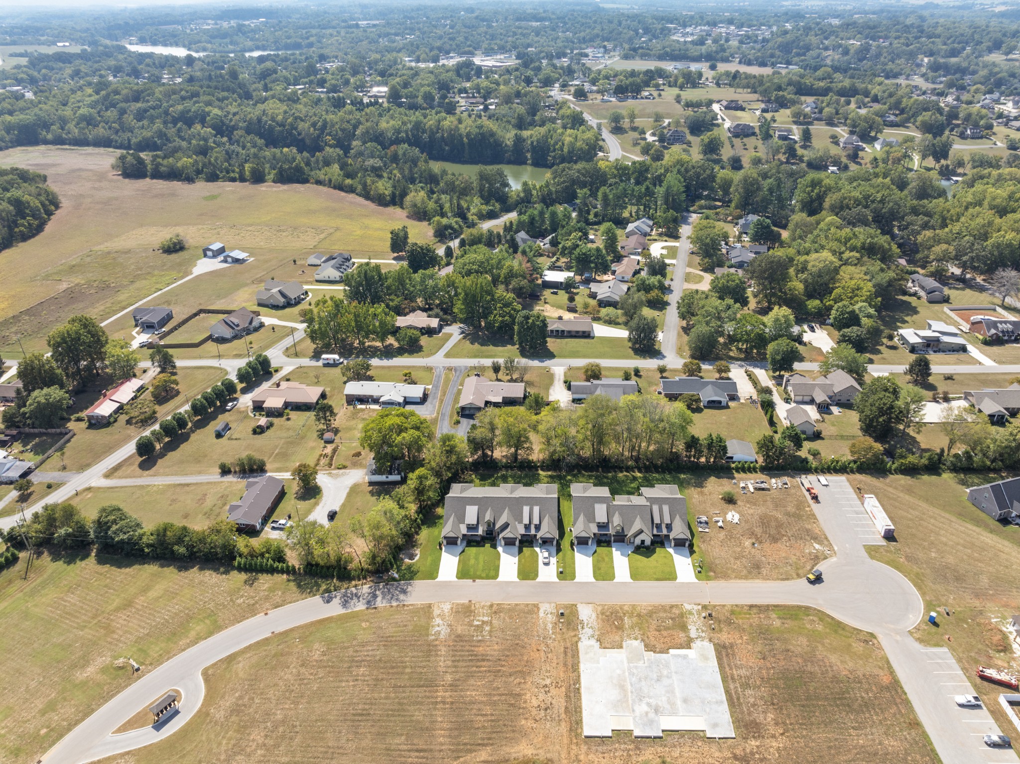 127 Edgefield Court