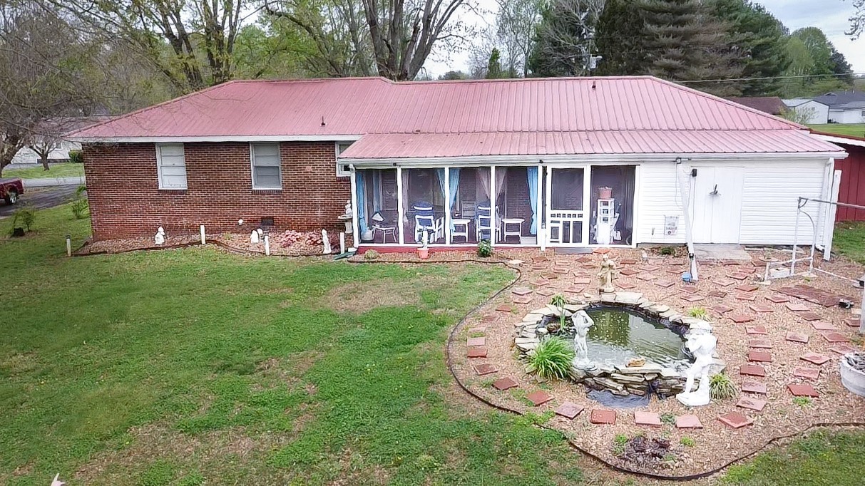 203 Elk Acre Dr