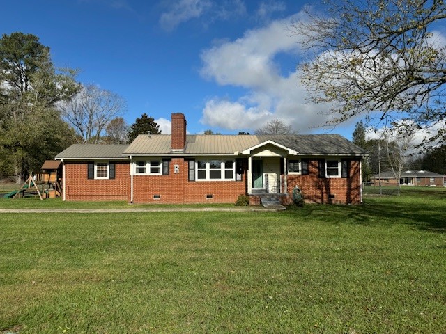 1204 Fawn St