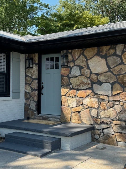 105 Kelly Dr