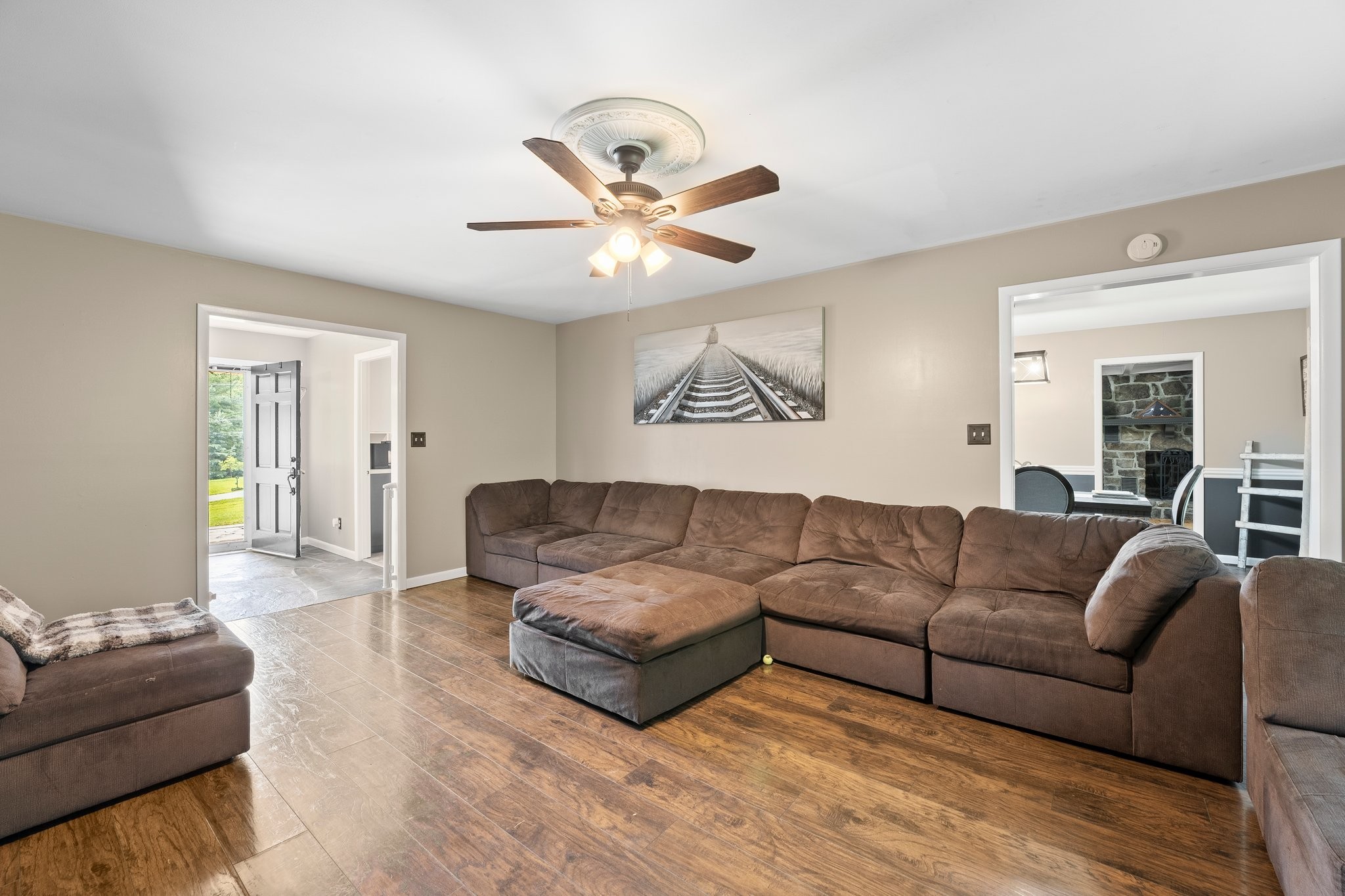 318 Shadowbrook Rd