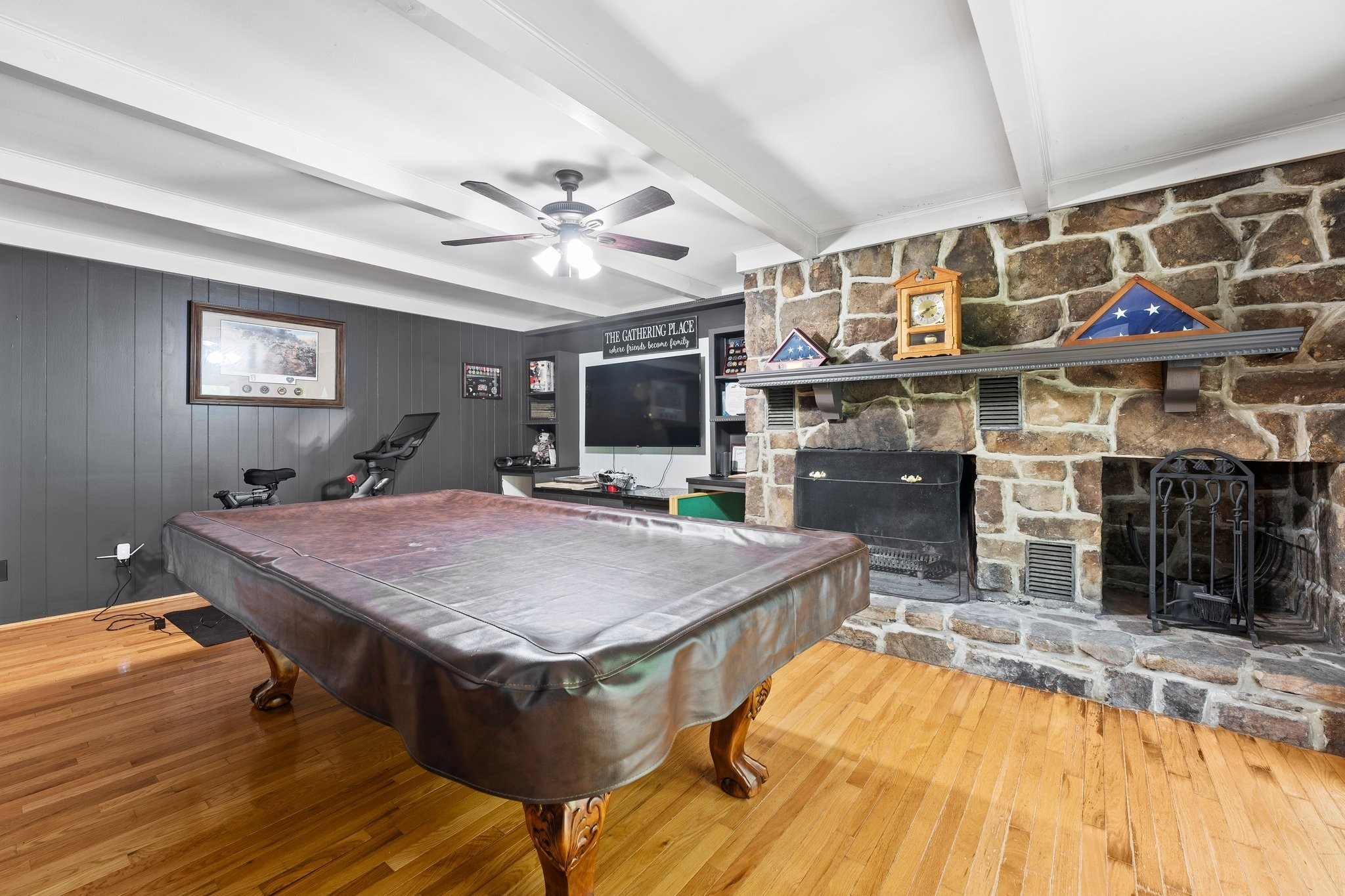 318 Shadowbrook Rd