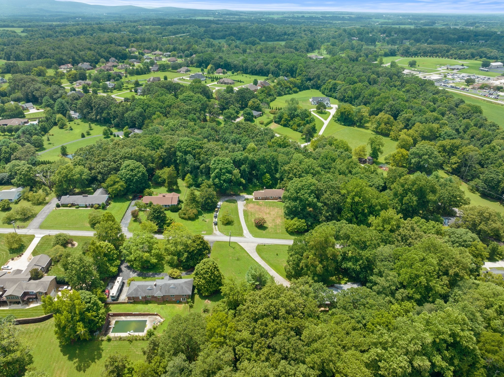 318 Shadowbrook Rd