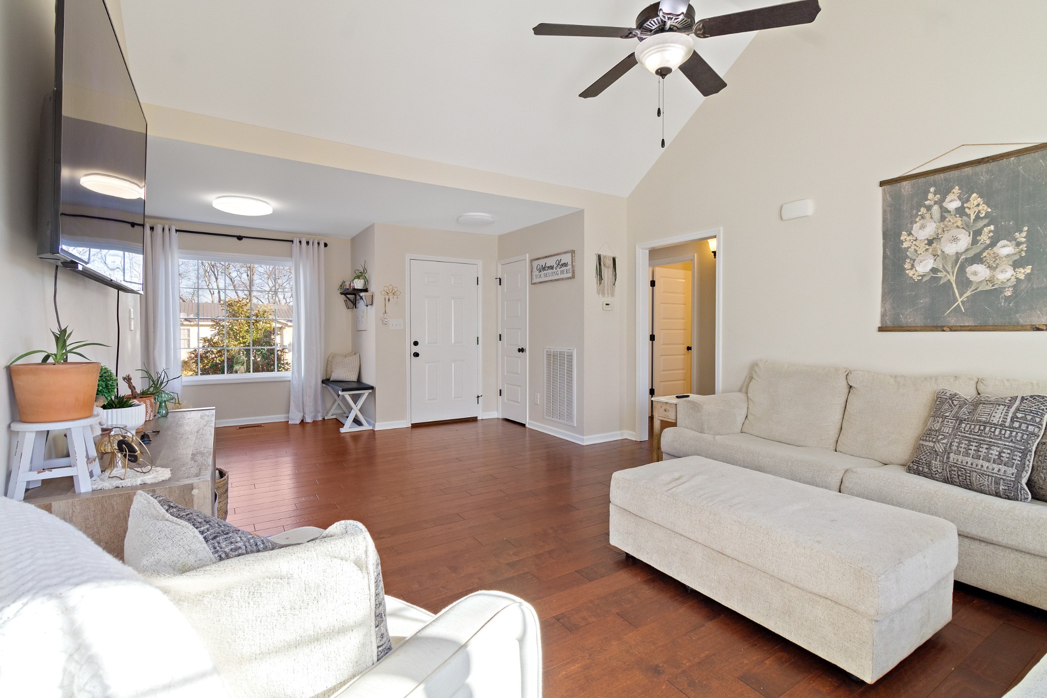 273 Modena Cir
