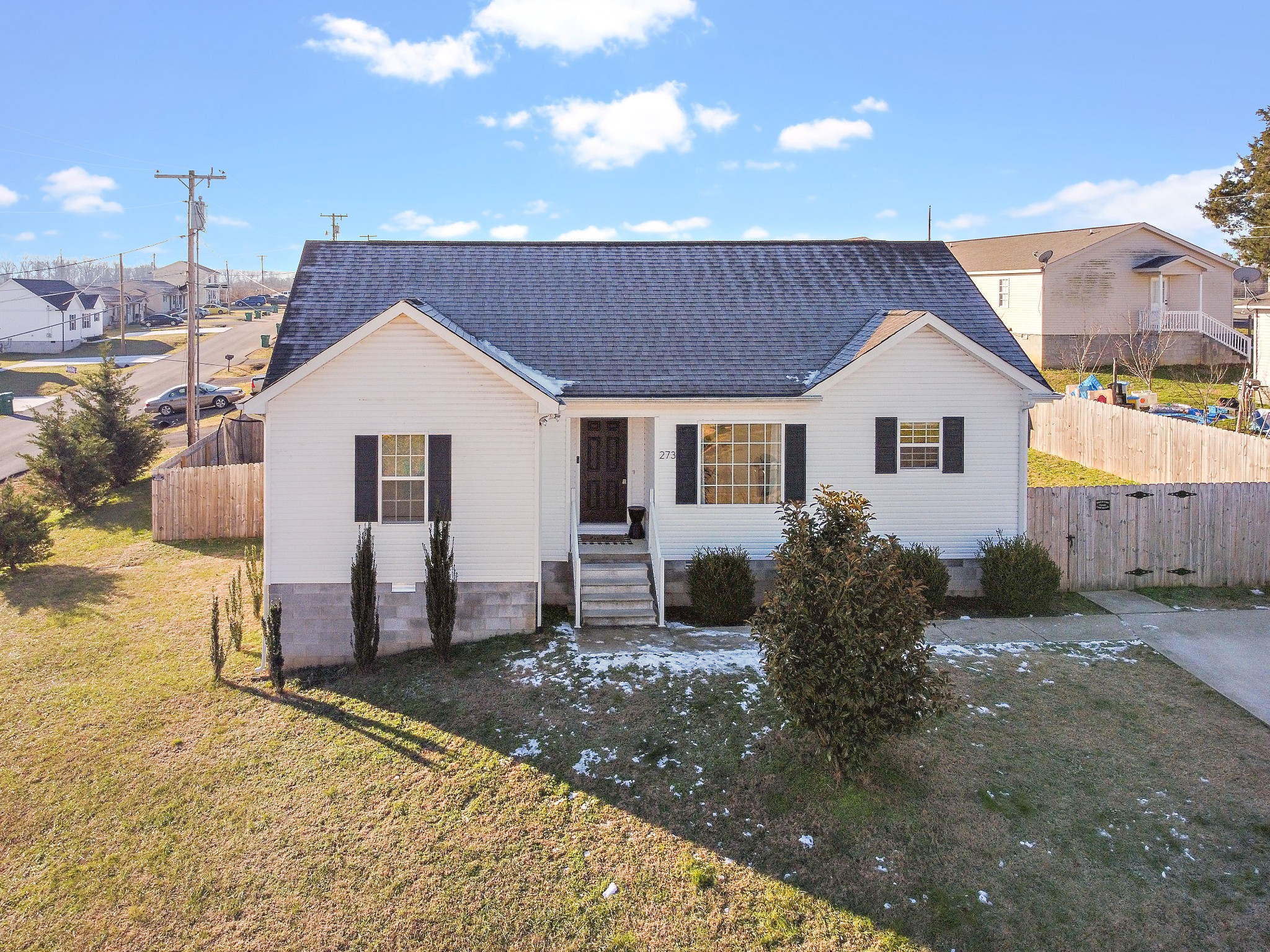 273 Modena Cir