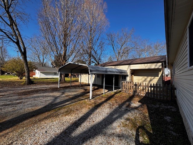 110 College St