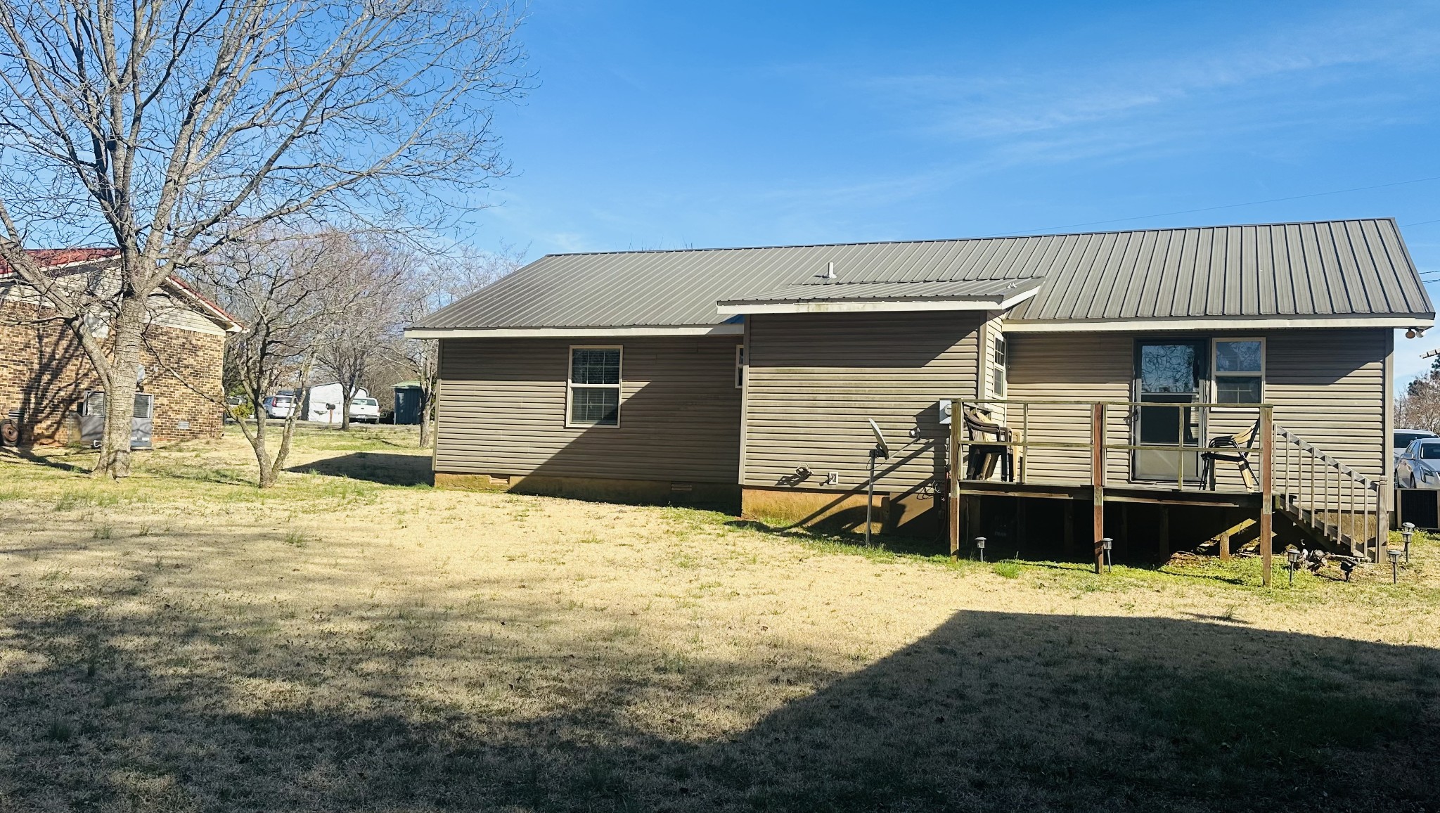 112 Lakeland Ct