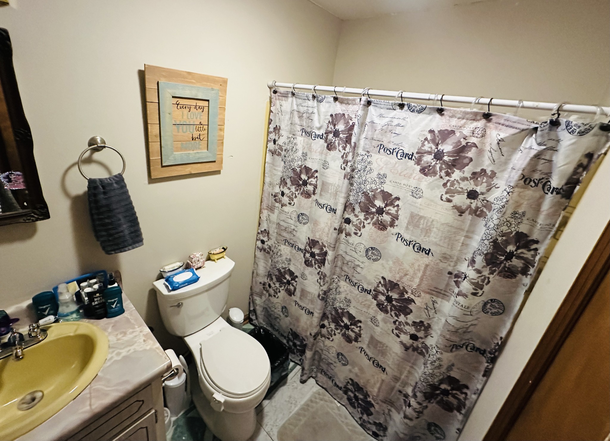 112 Lakeland Ct