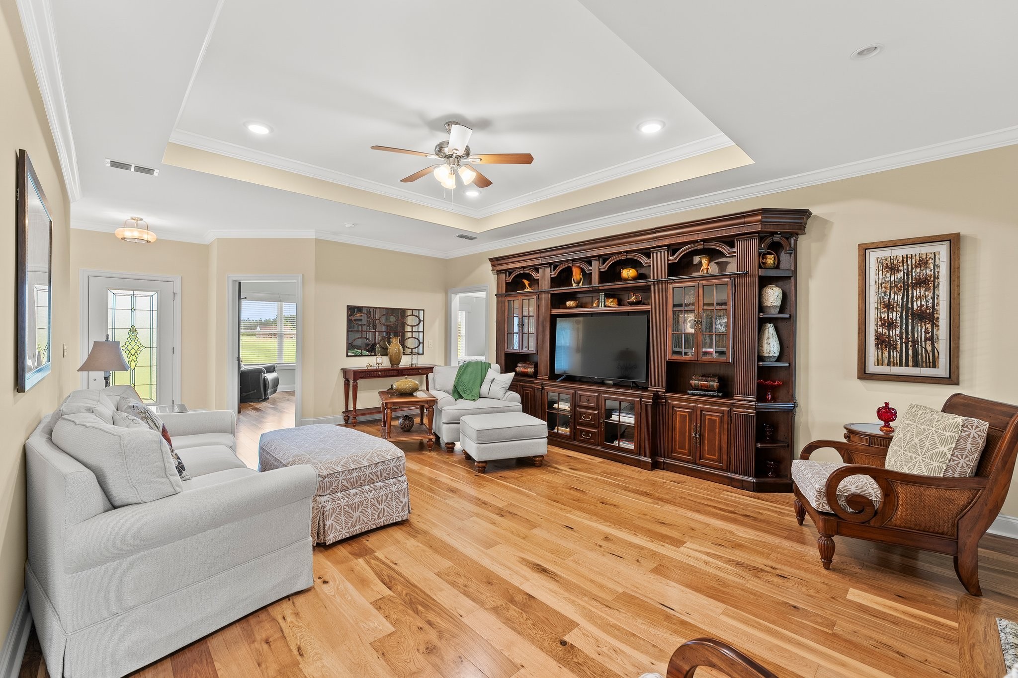 285 HANCOCK LANE