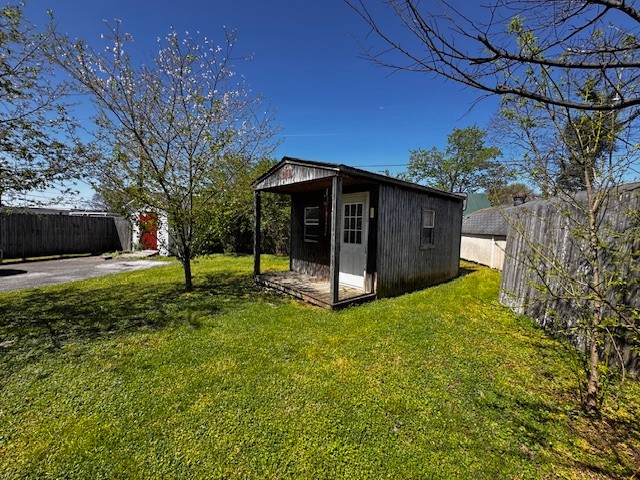 662 Main St