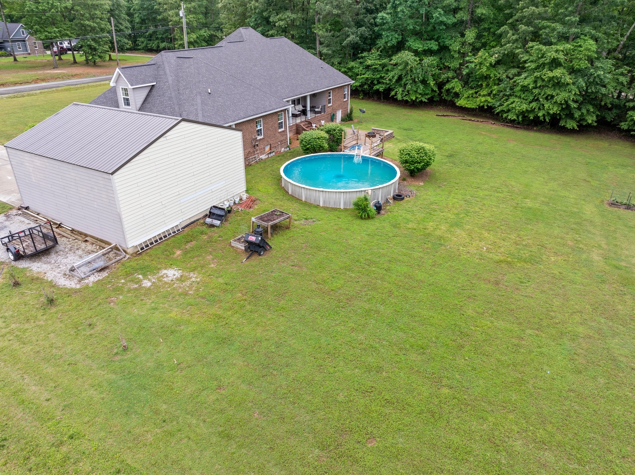 698 Bonner Way