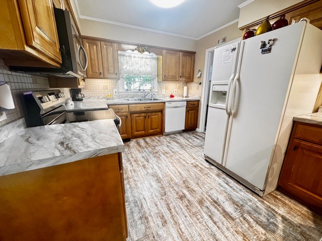 570 Gaines Cir