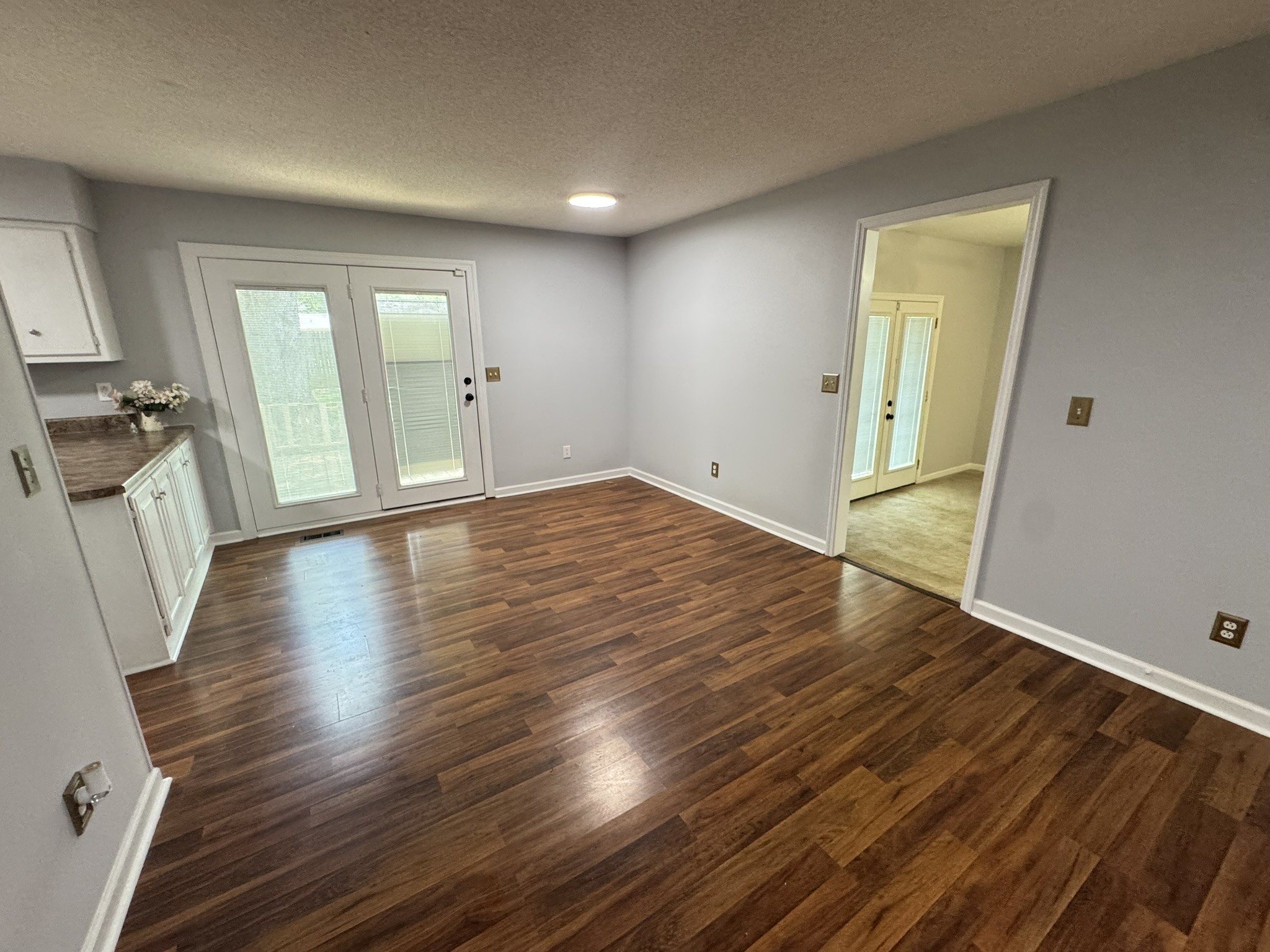 110 Larkway Dr