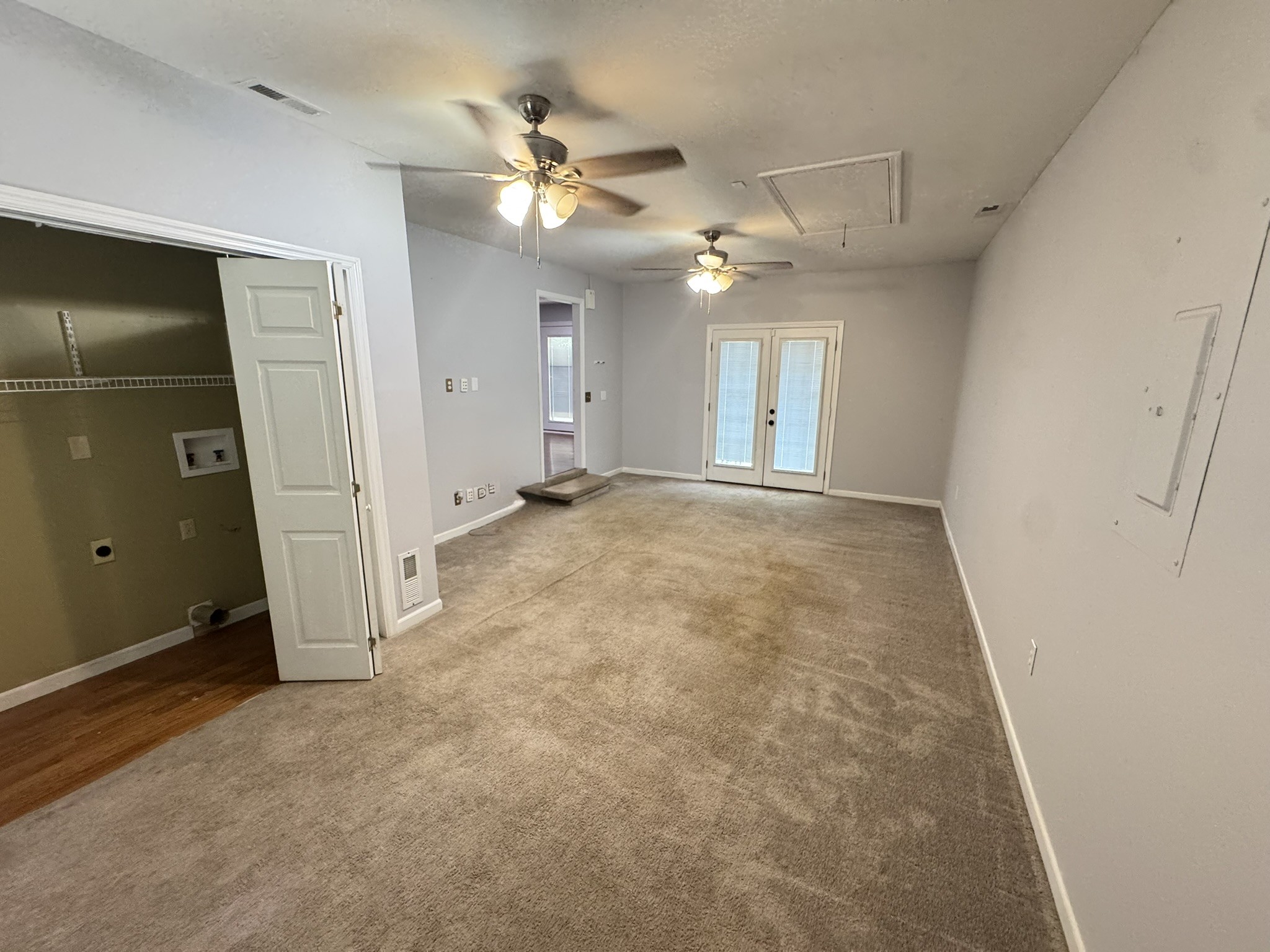 110 Larkway Dr