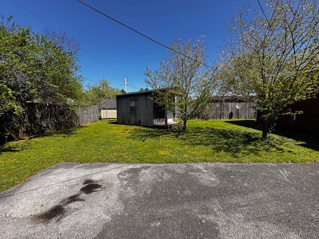 662 Main St