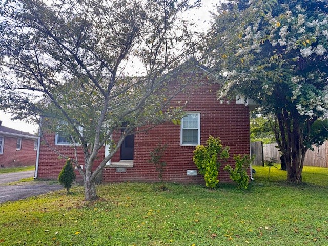 662 Main St