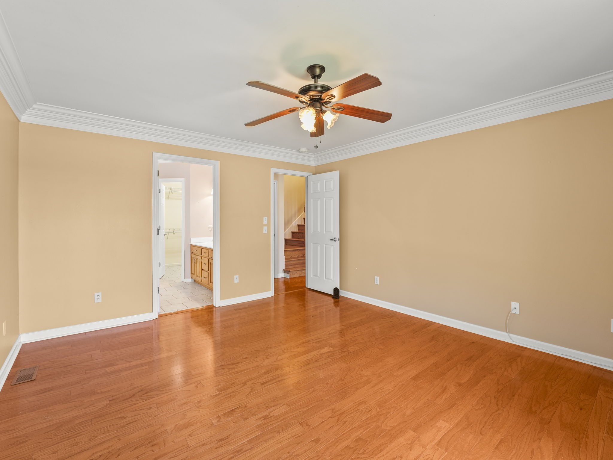 270 Cumberland Oaks Dr