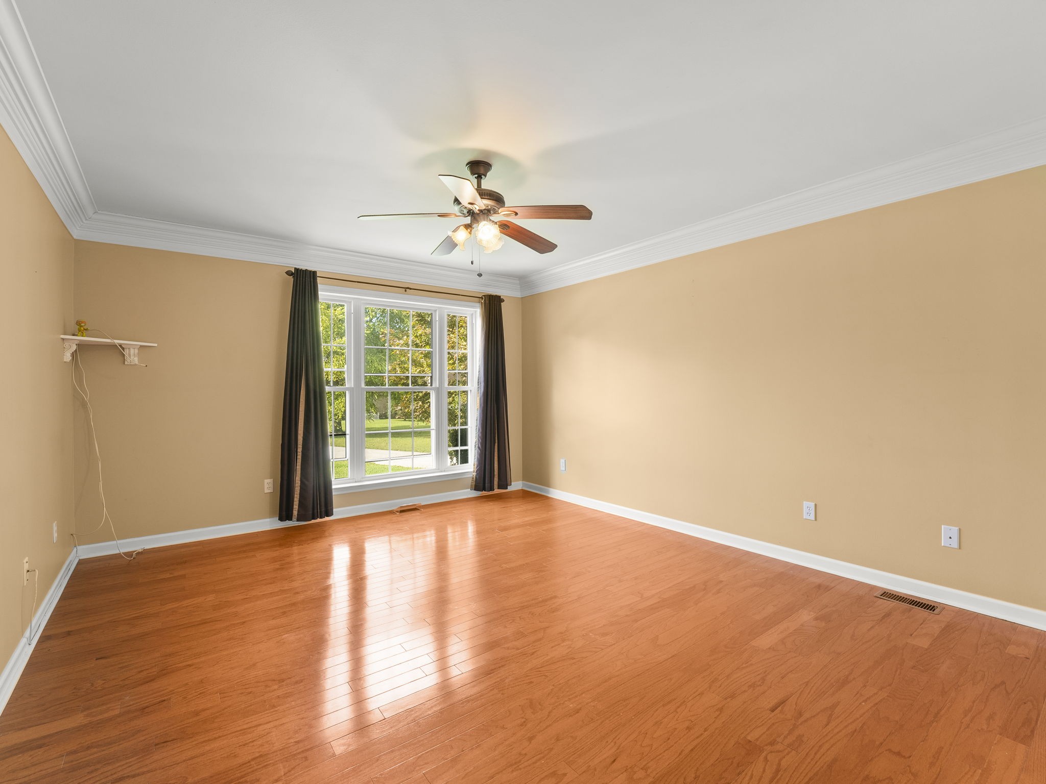 270 Cumberland Oaks Dr