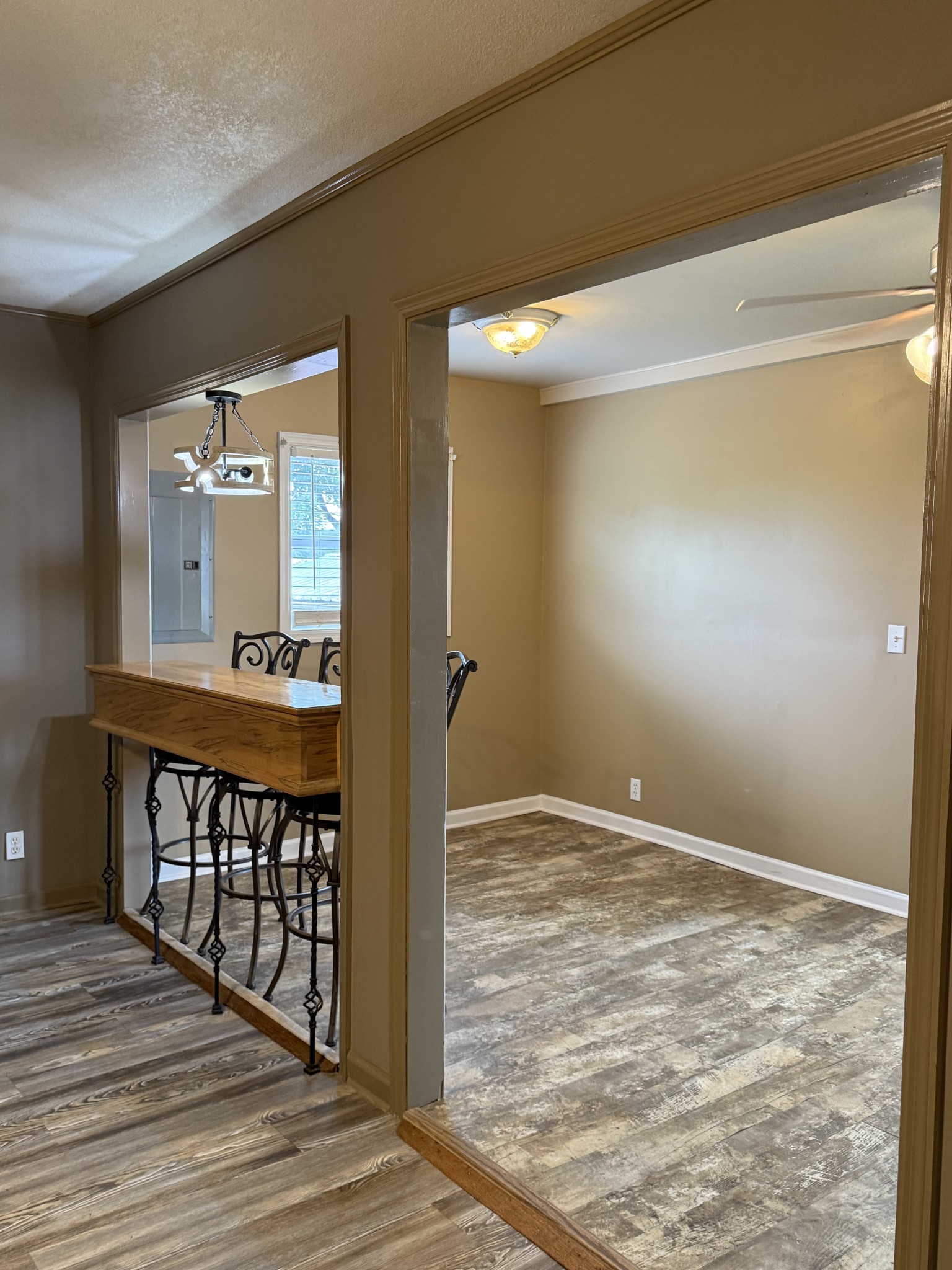 10697 David Crockett Pkwy
