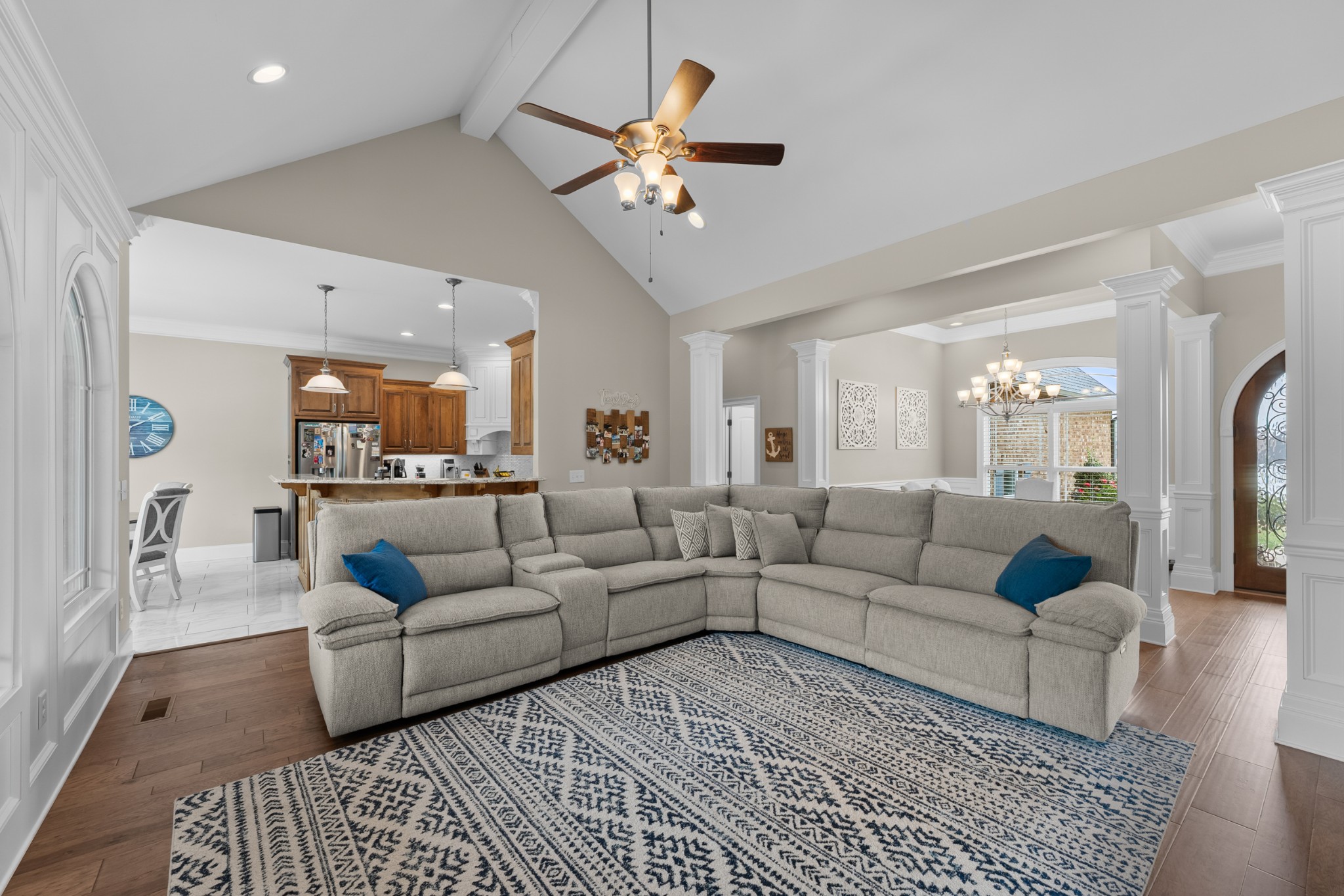 494 Cascade Dr