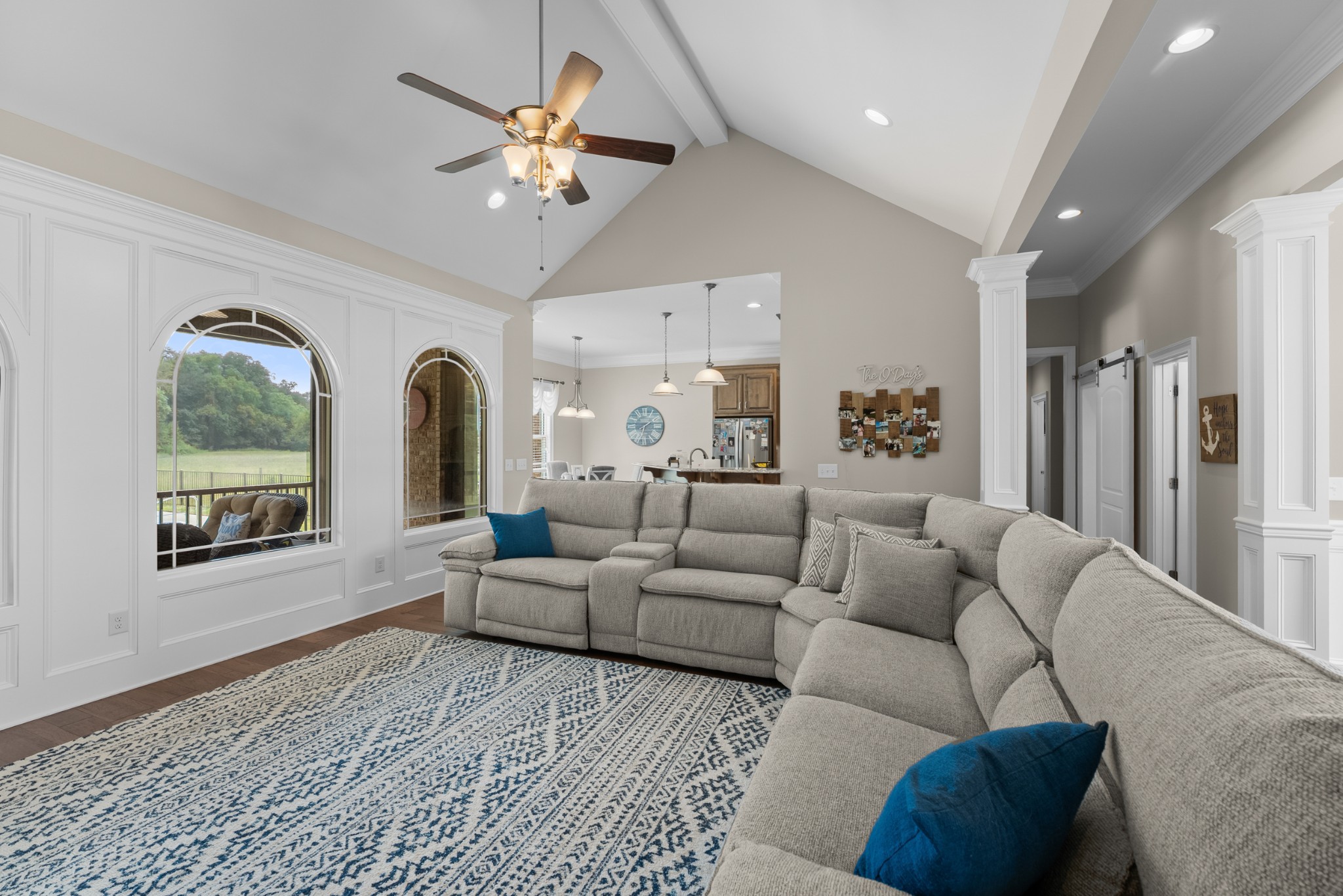 494 Cascade Dr