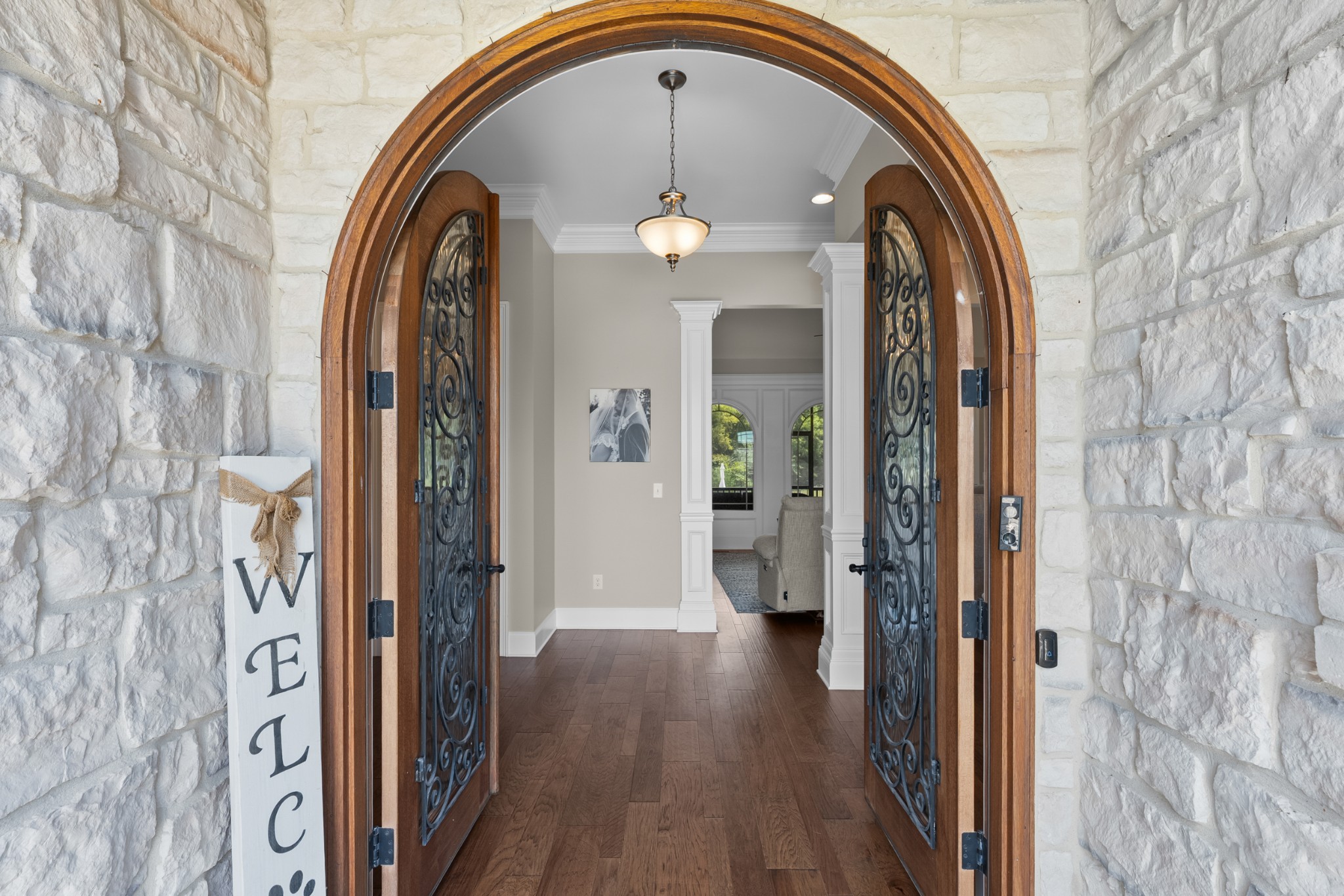 494 Cascade Dr