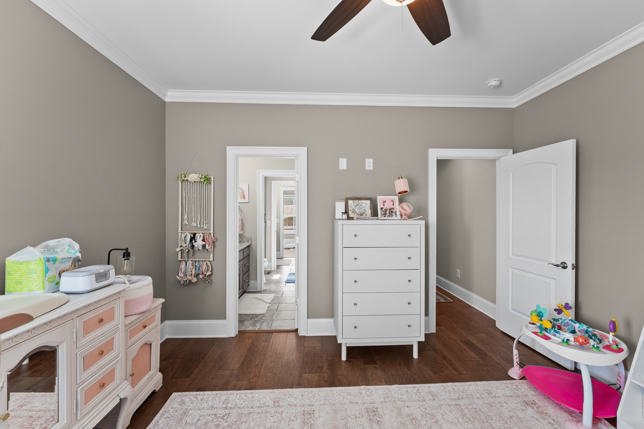 494 Cascade Dr