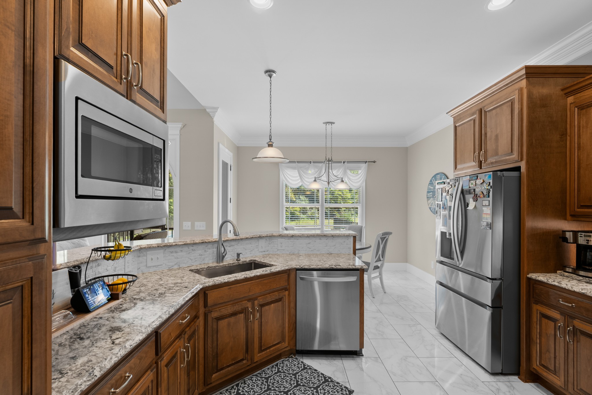 494 Cascade Dr