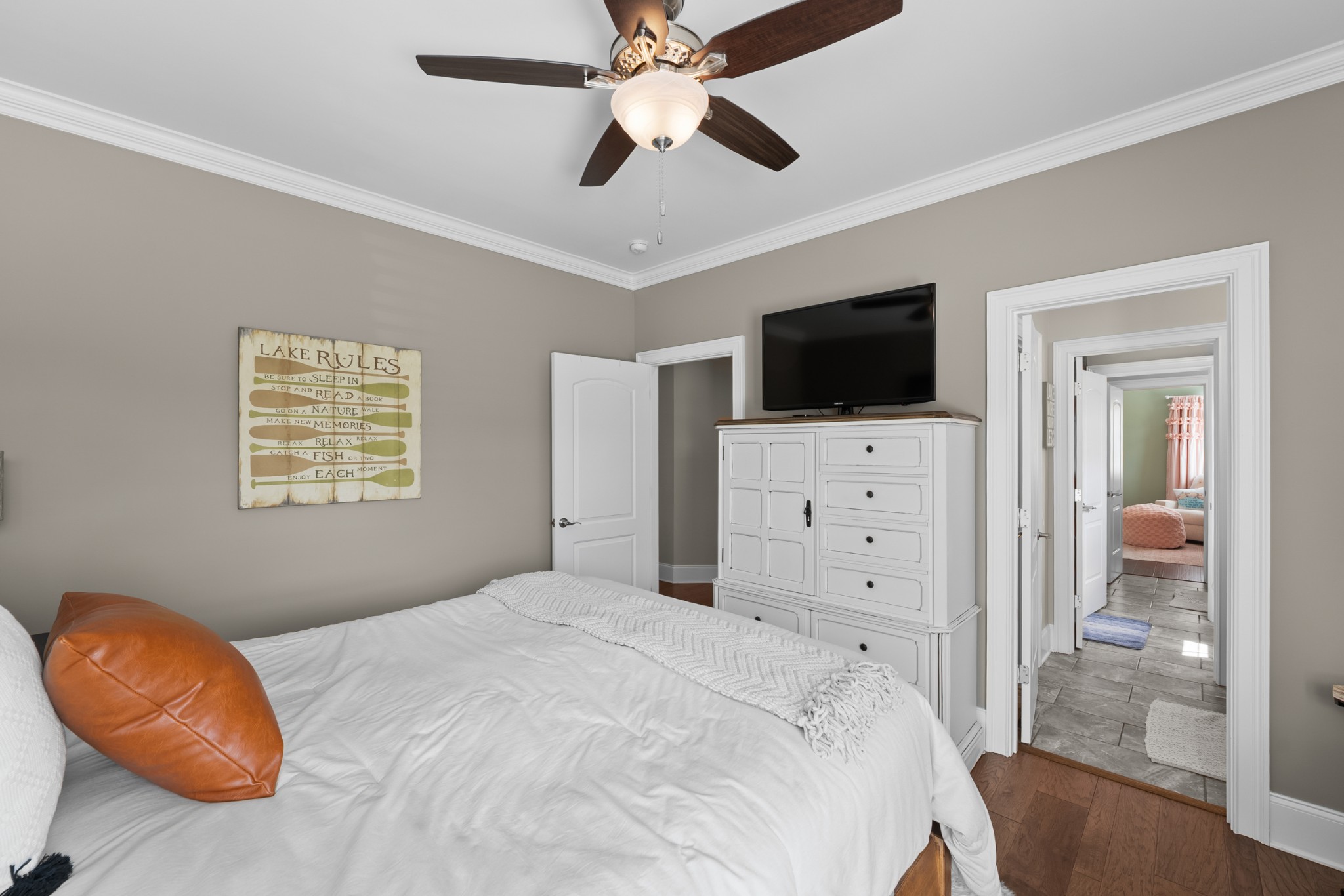 494 Cascade Dr