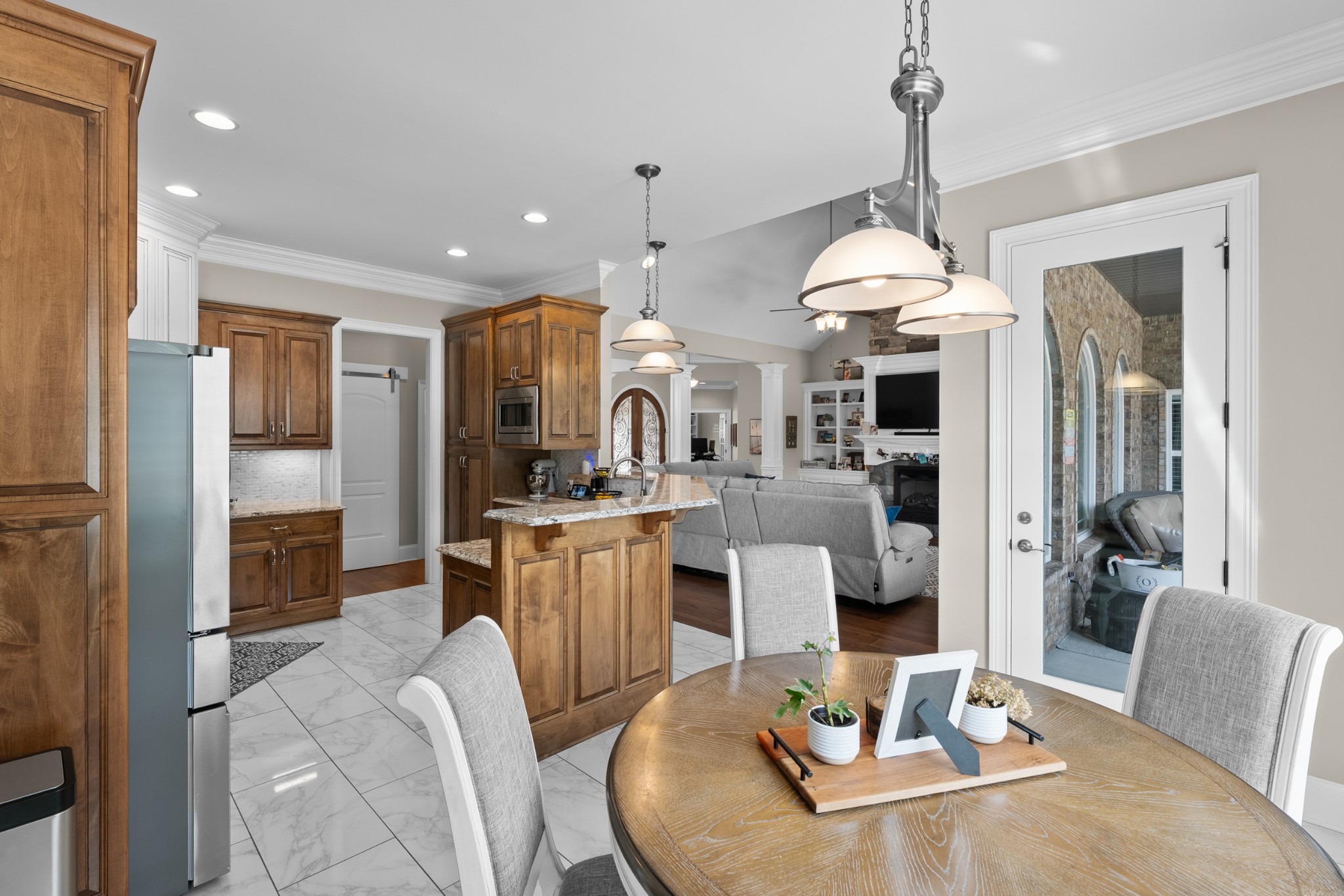 494 Cascade Dr
