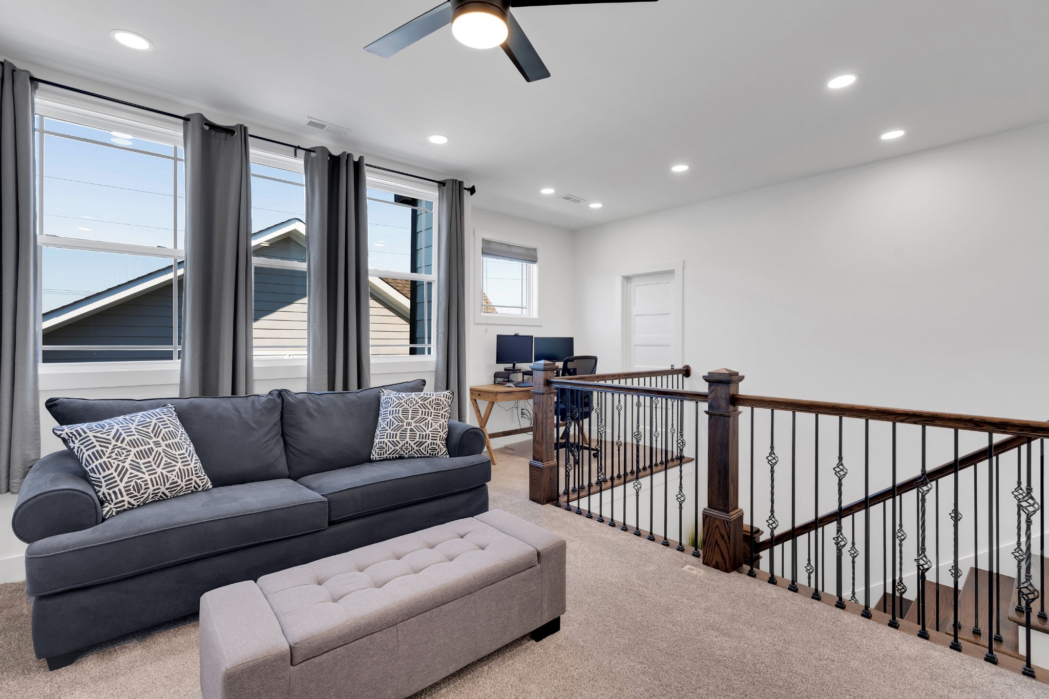 65 Pontoon Pl