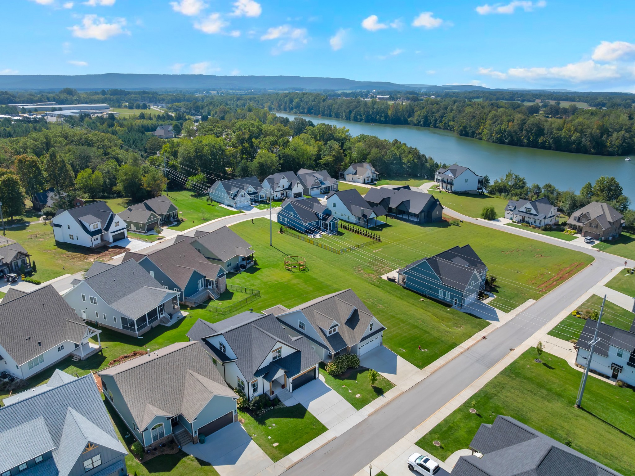65 Pontoon Pl
