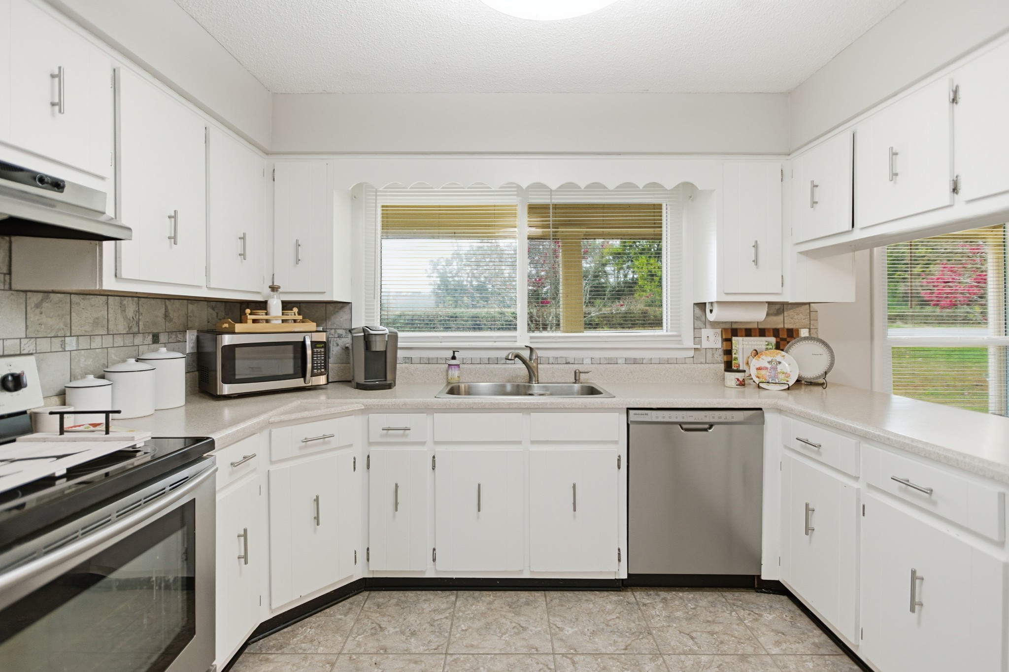 1471 Pleasant Ridge Rd