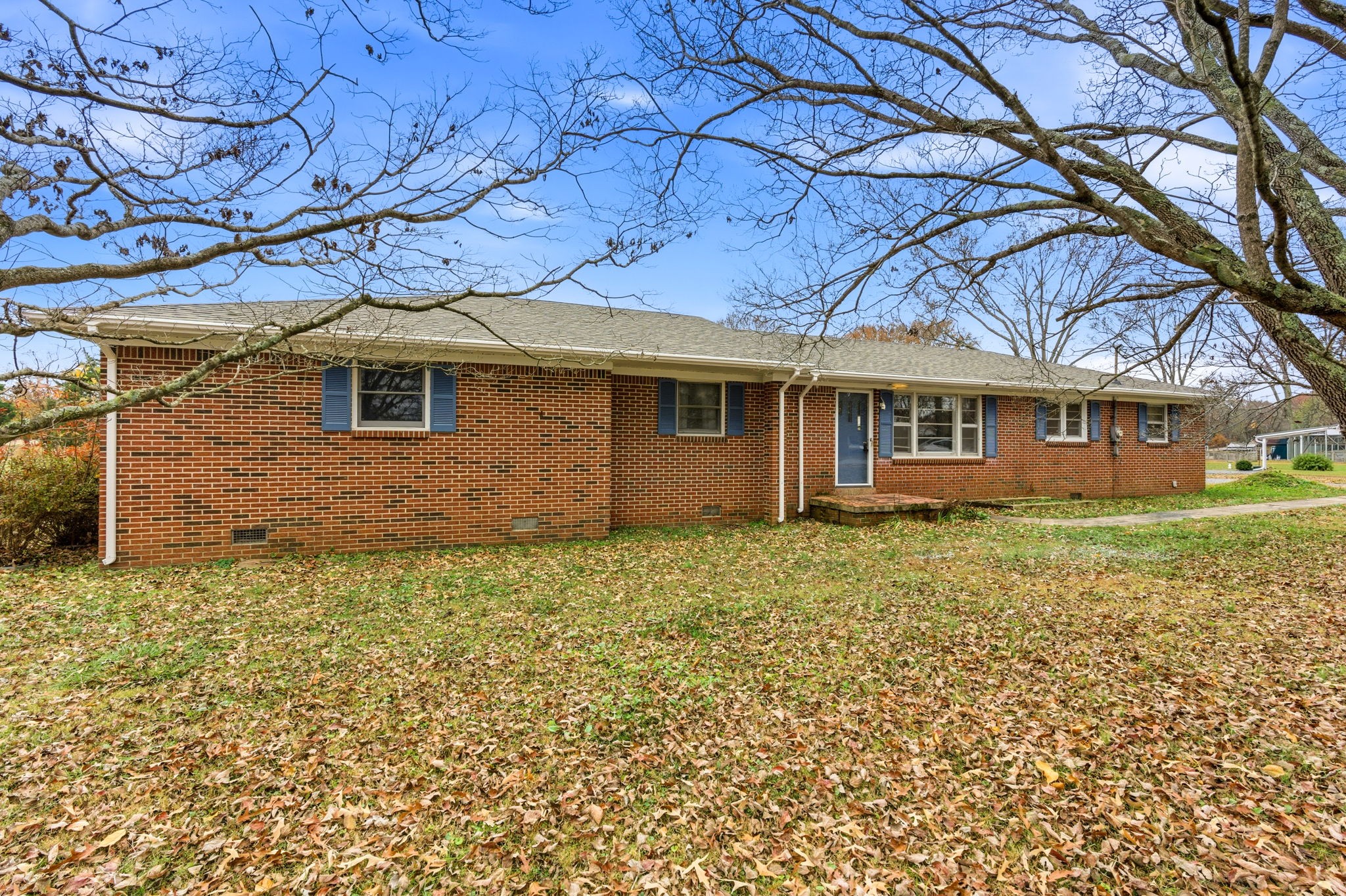4137 Eastbrook Rd